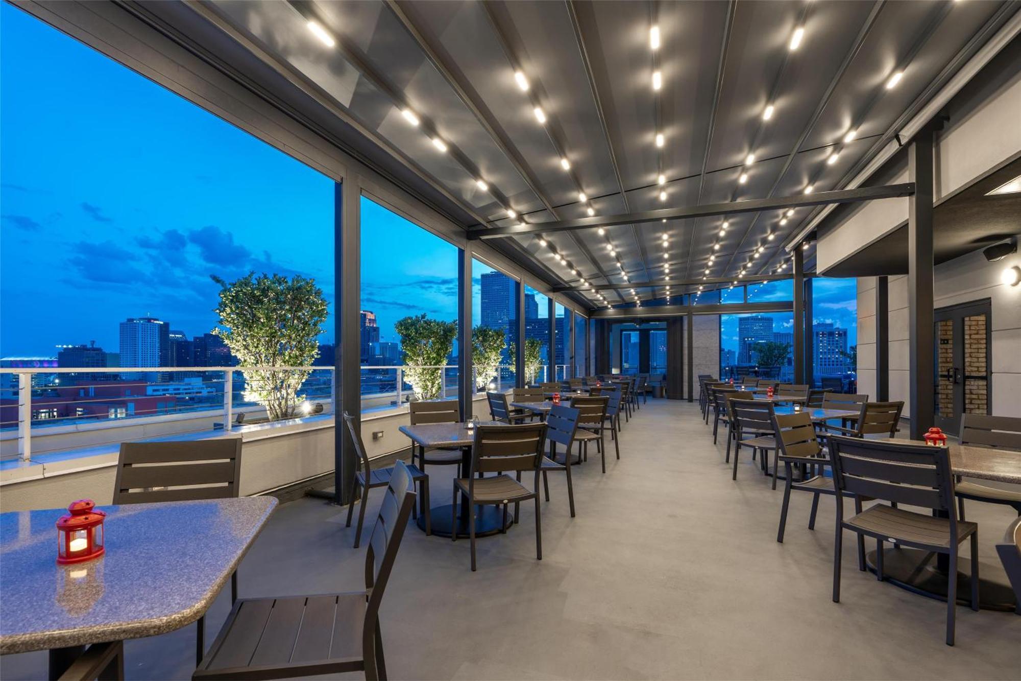 The Higgins New Orleans, Curio Collection By Hilton Hotel 4*