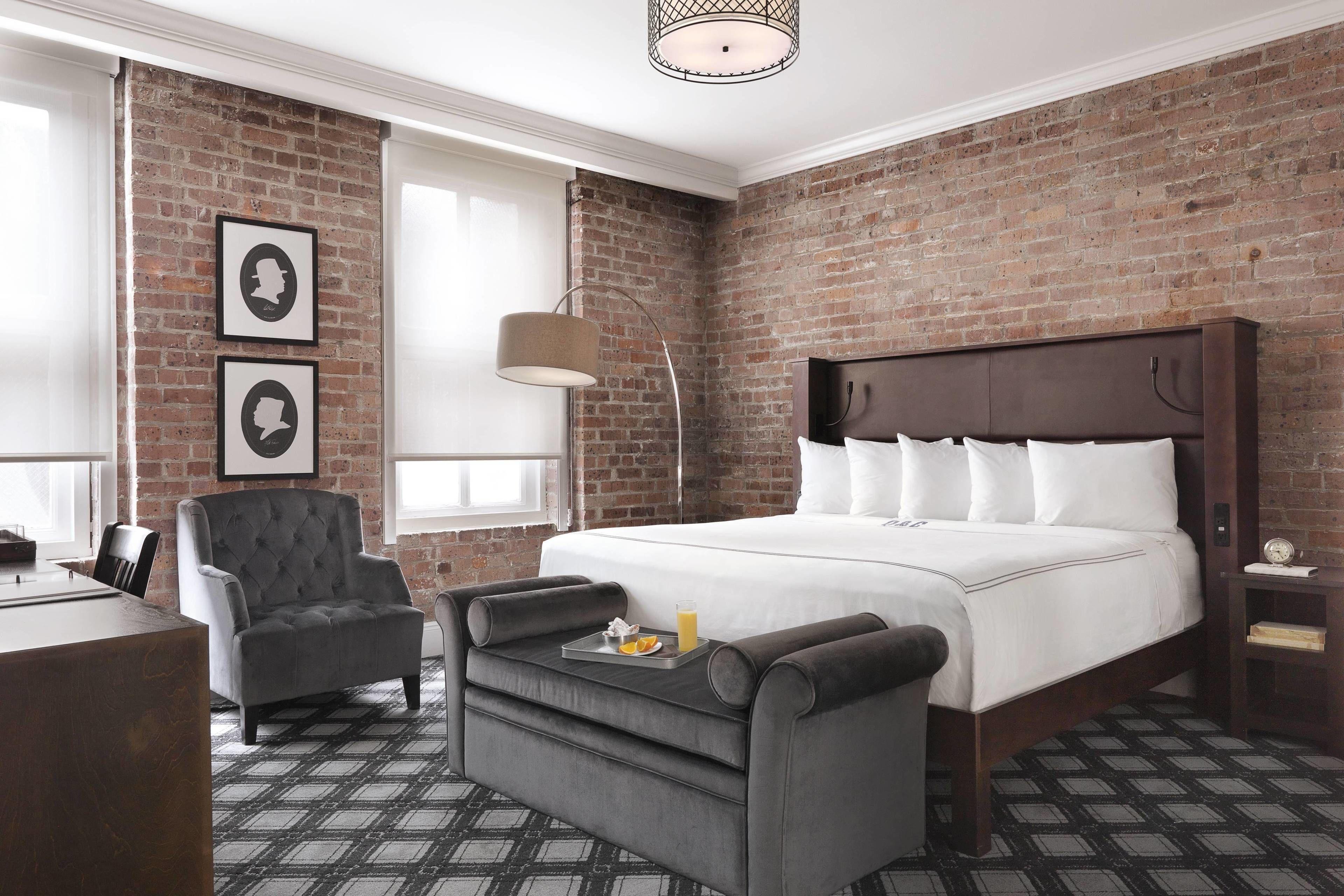 Hotel Q&c And Bar New Orleans, Autograph Collection New Orleans