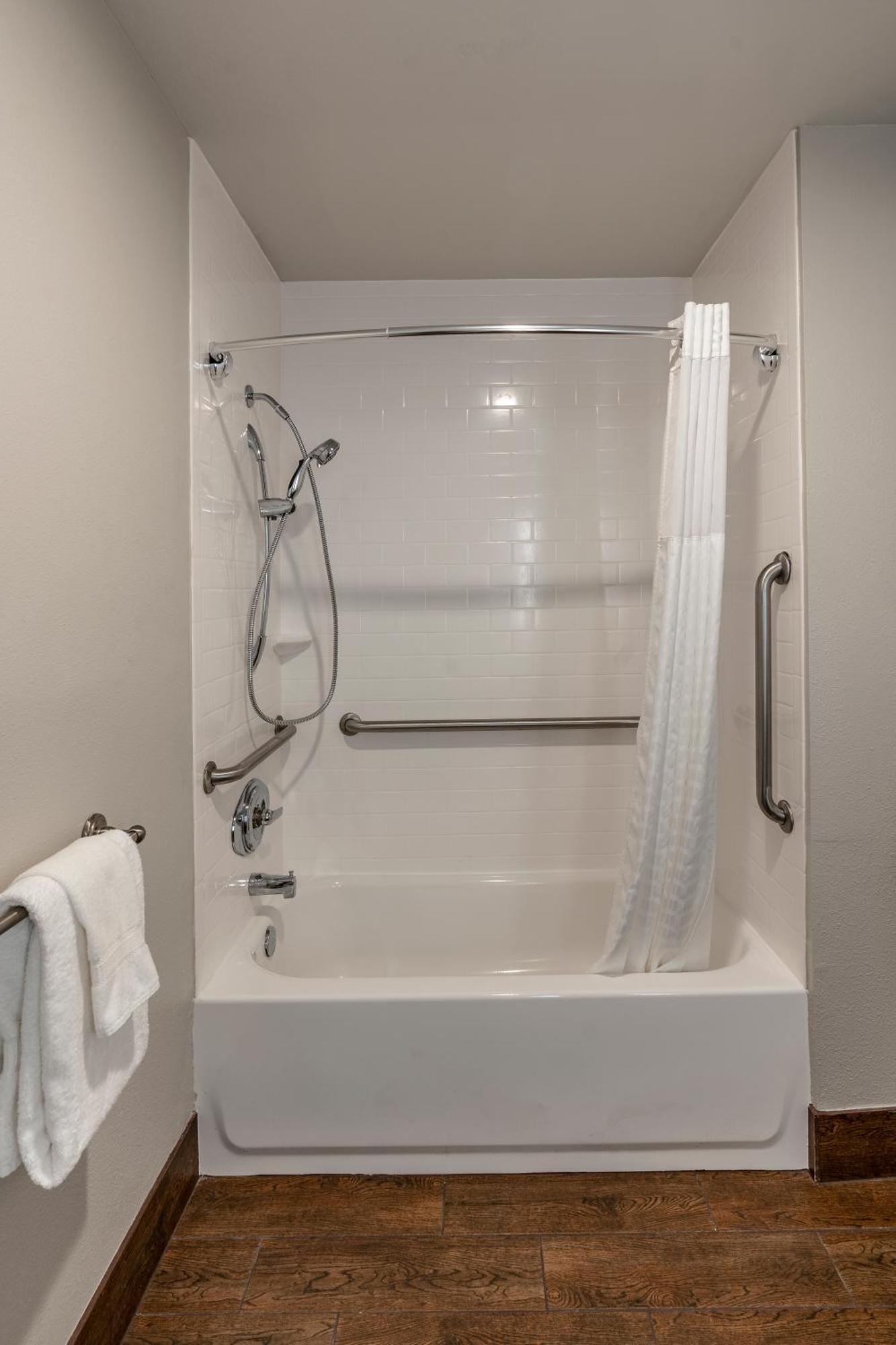 Hotel St Charles Coach House, An Ascend Collection 3*