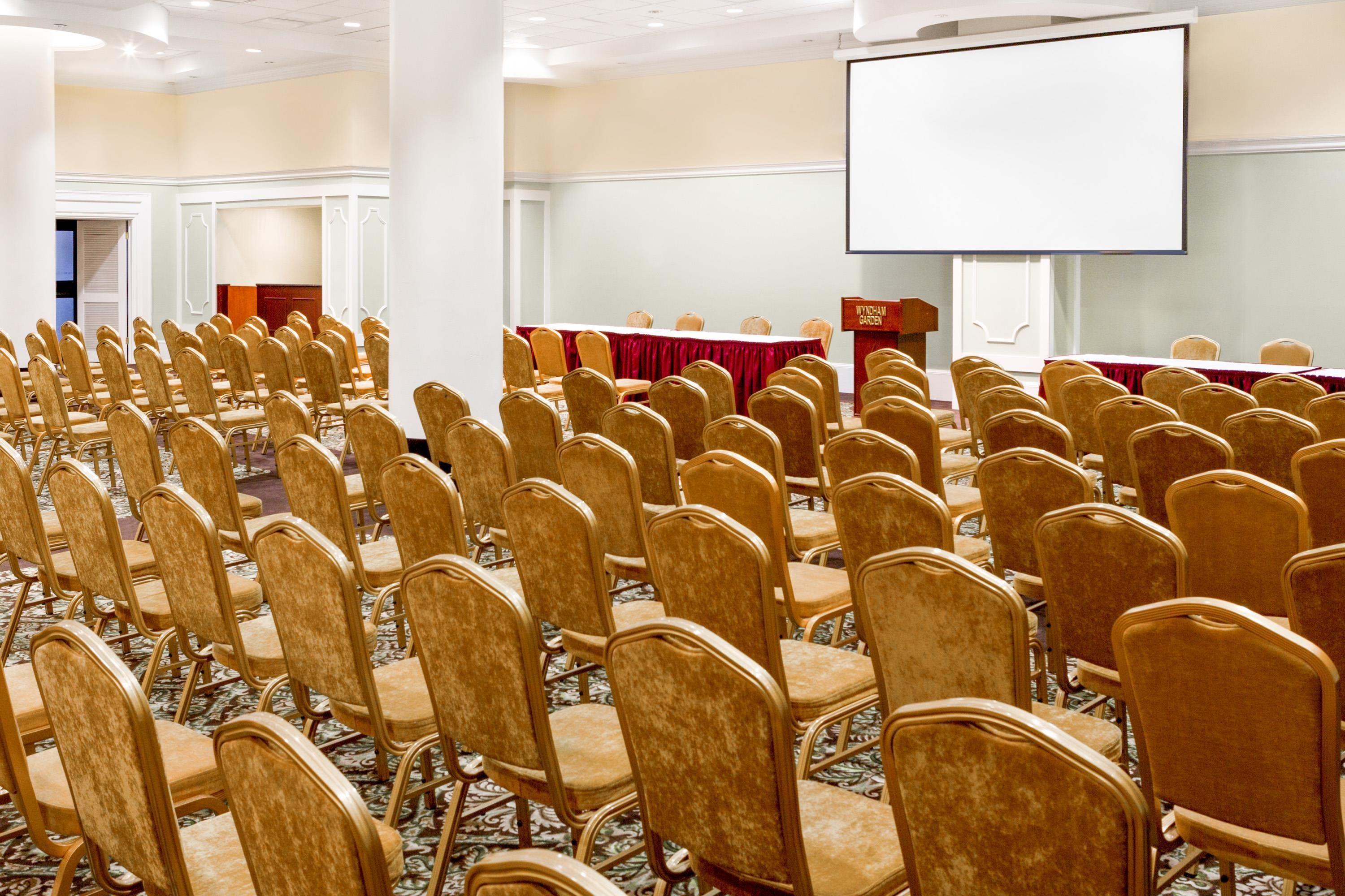 Wyndham Garden Baronne Plaza New Orleans