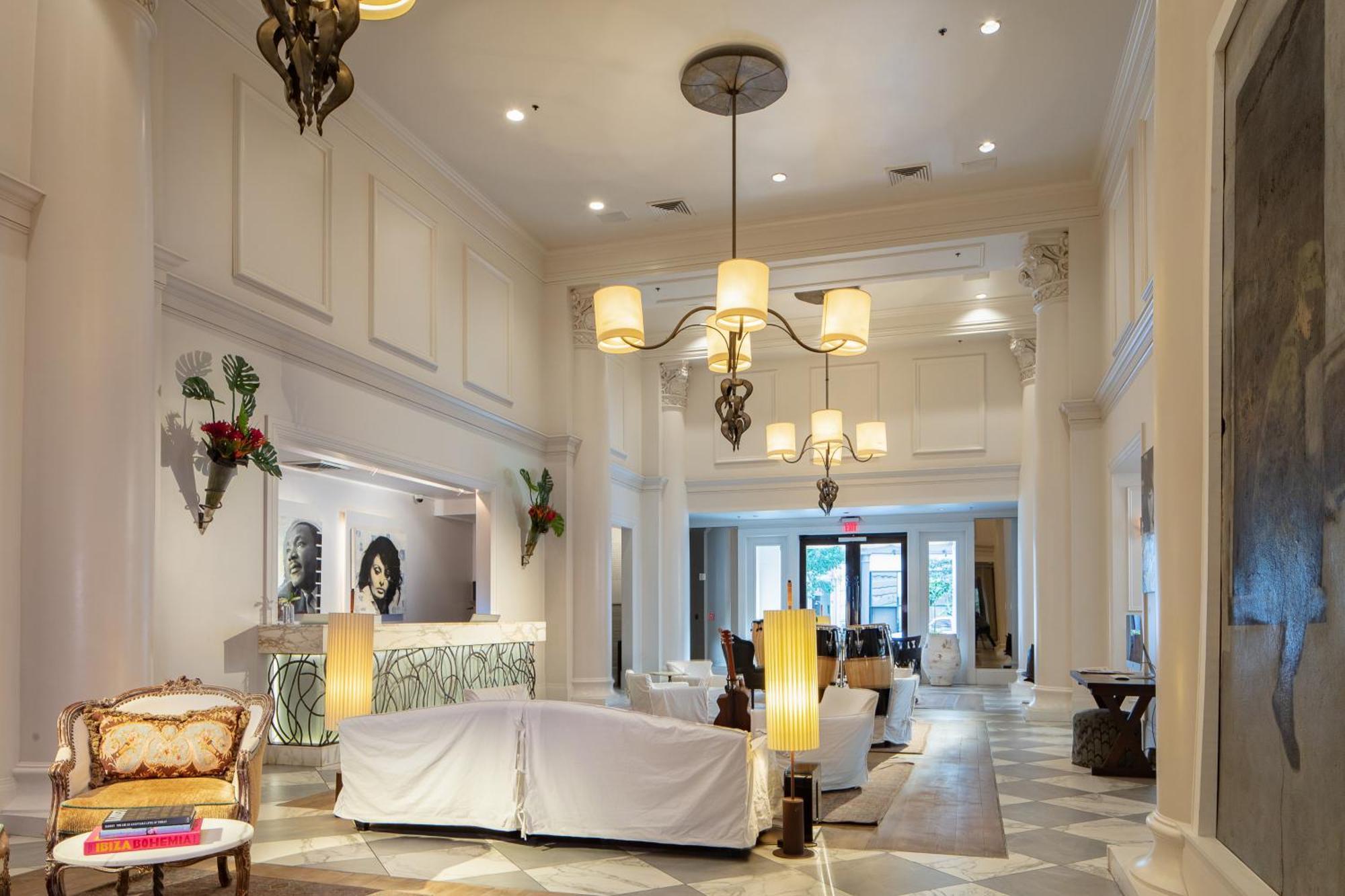 Hotel International House