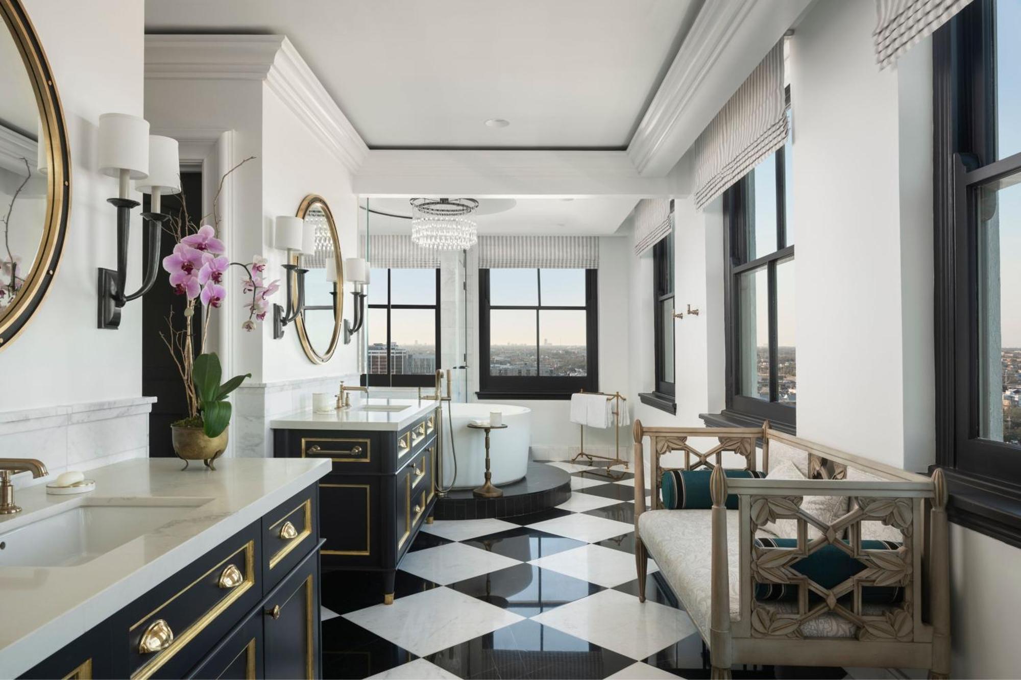 The Ritz-carlton, New Orleans