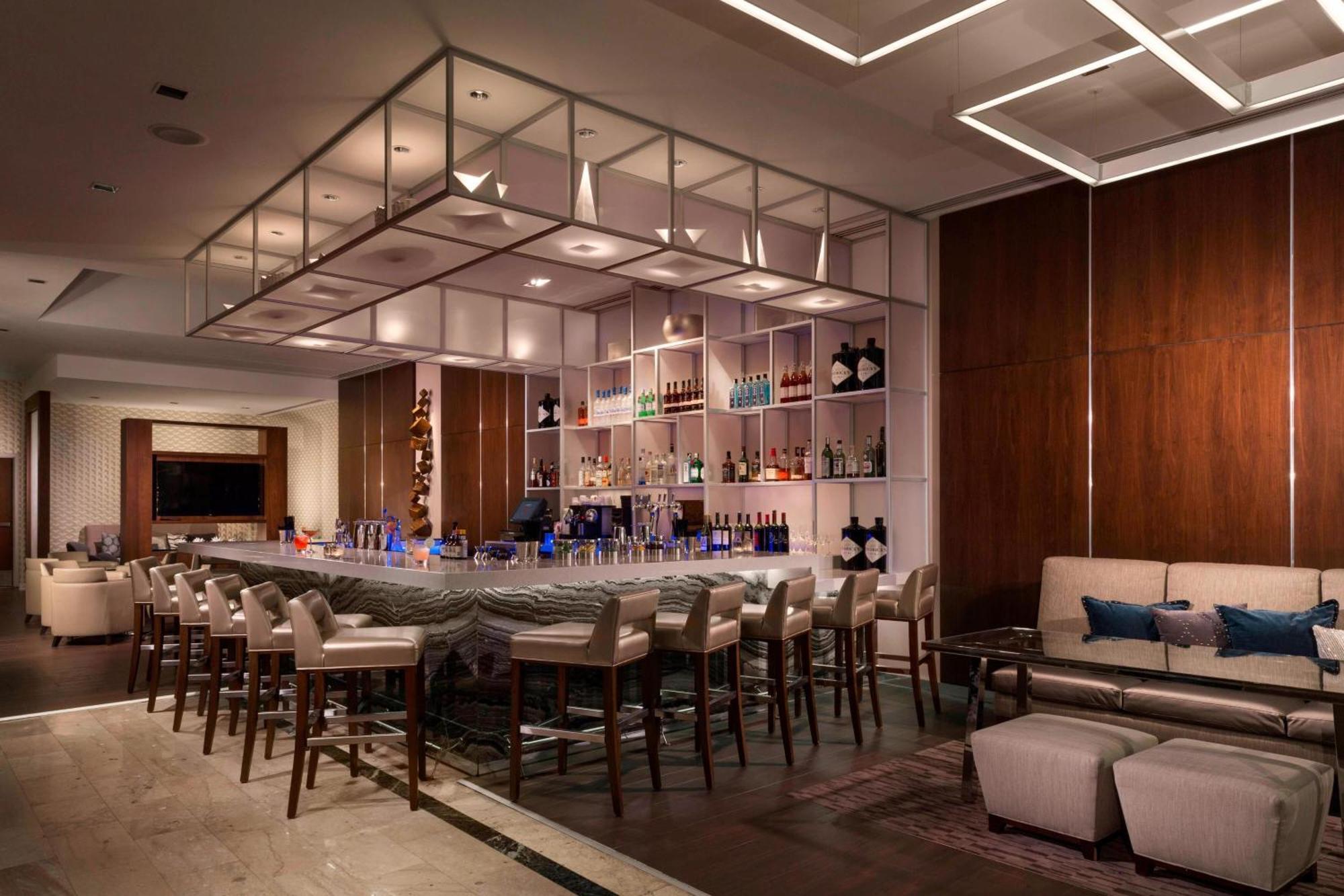 Ac By Marriott French Quarter New Orleans