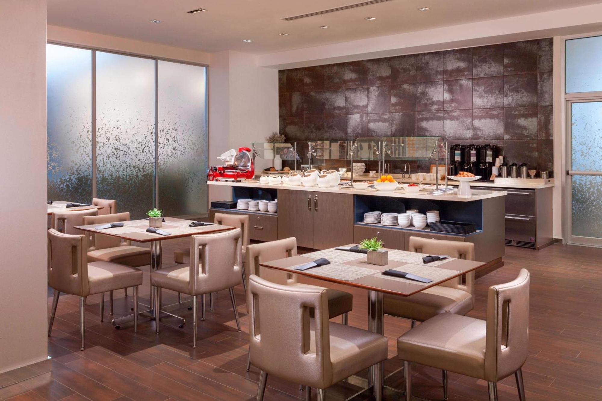 Hotel Ac By Marriott French Quarter 4*