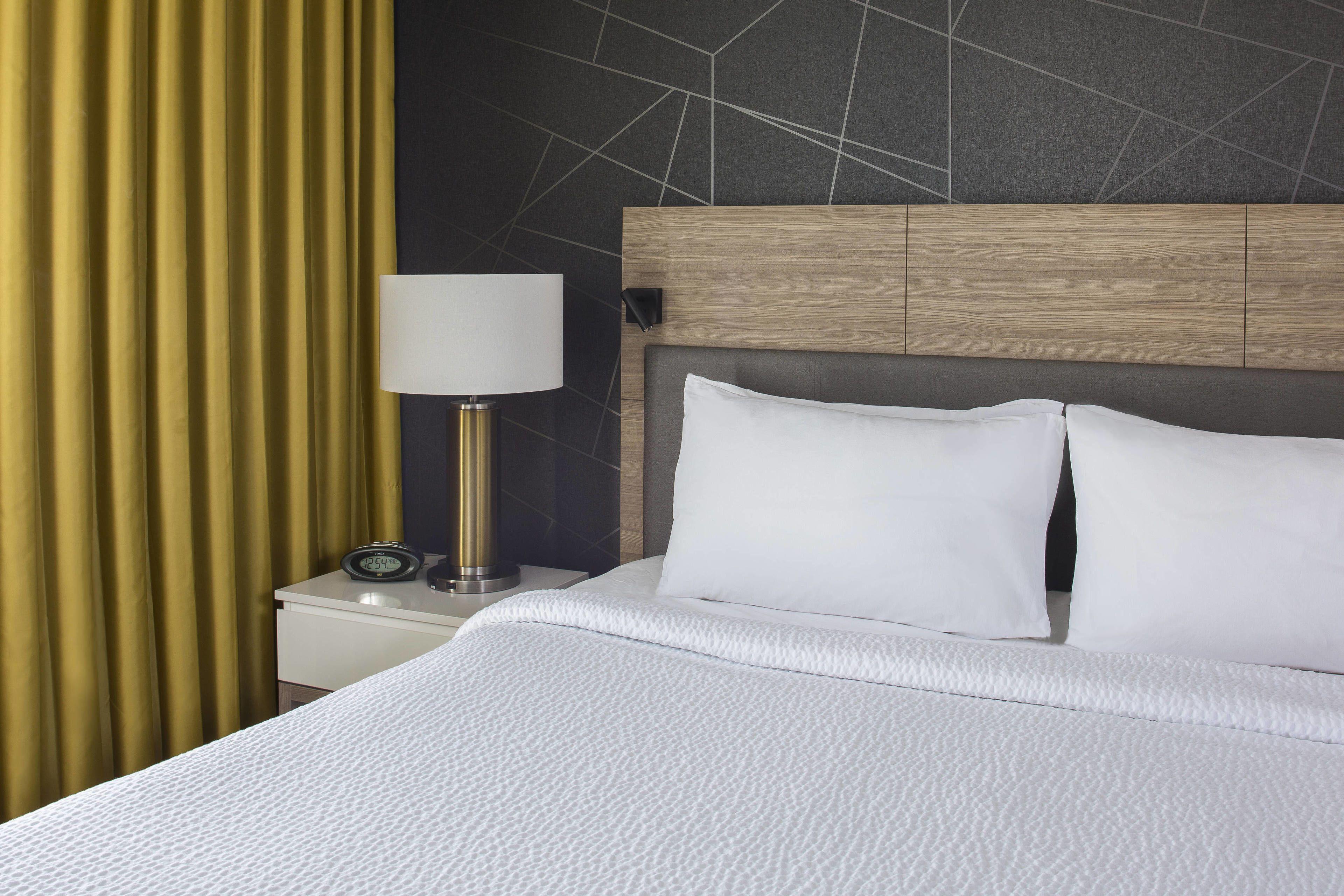 Springhill By Marriott Warehouse Arts District Hotel New Orleans