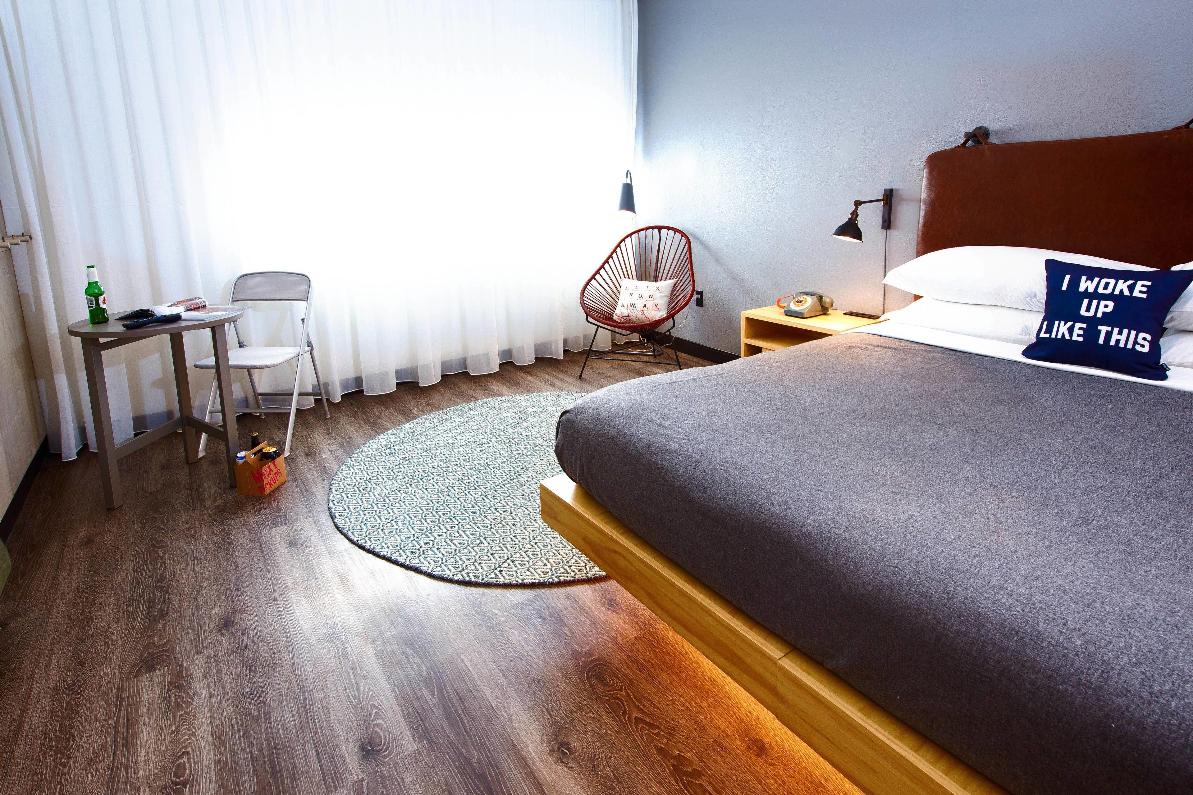 Moxy Downtown/french Quarter Area Hotel