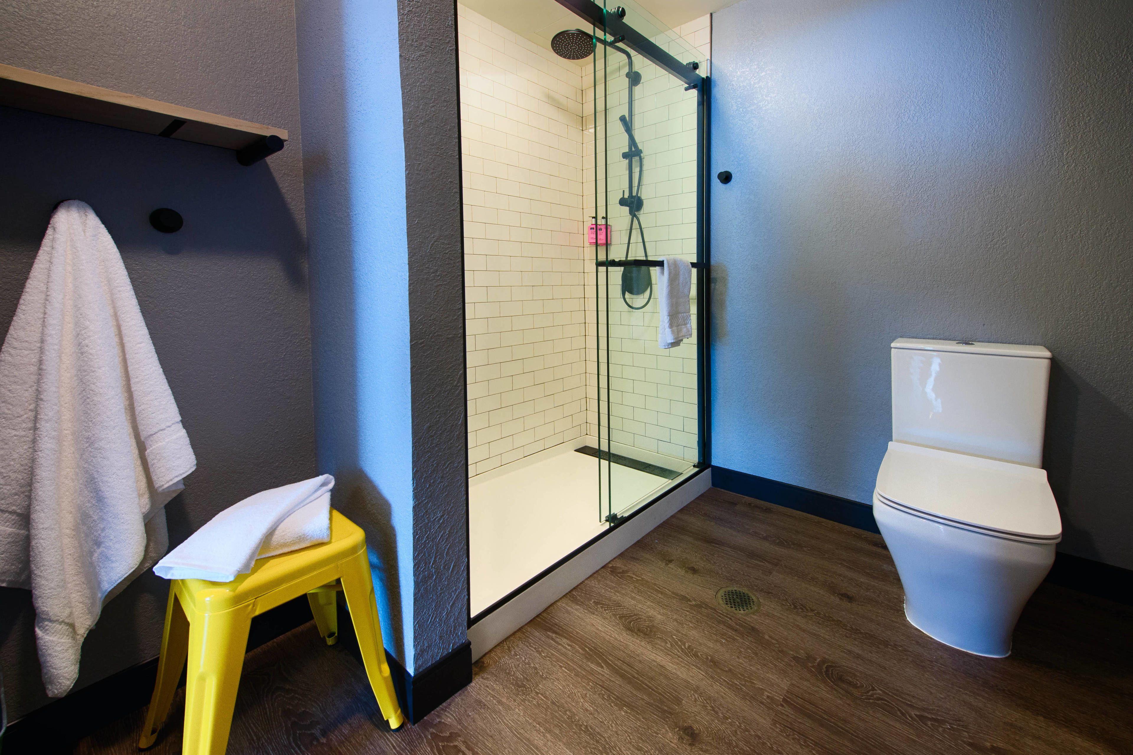 Moxy Downtown/french Quarter Area Hotel