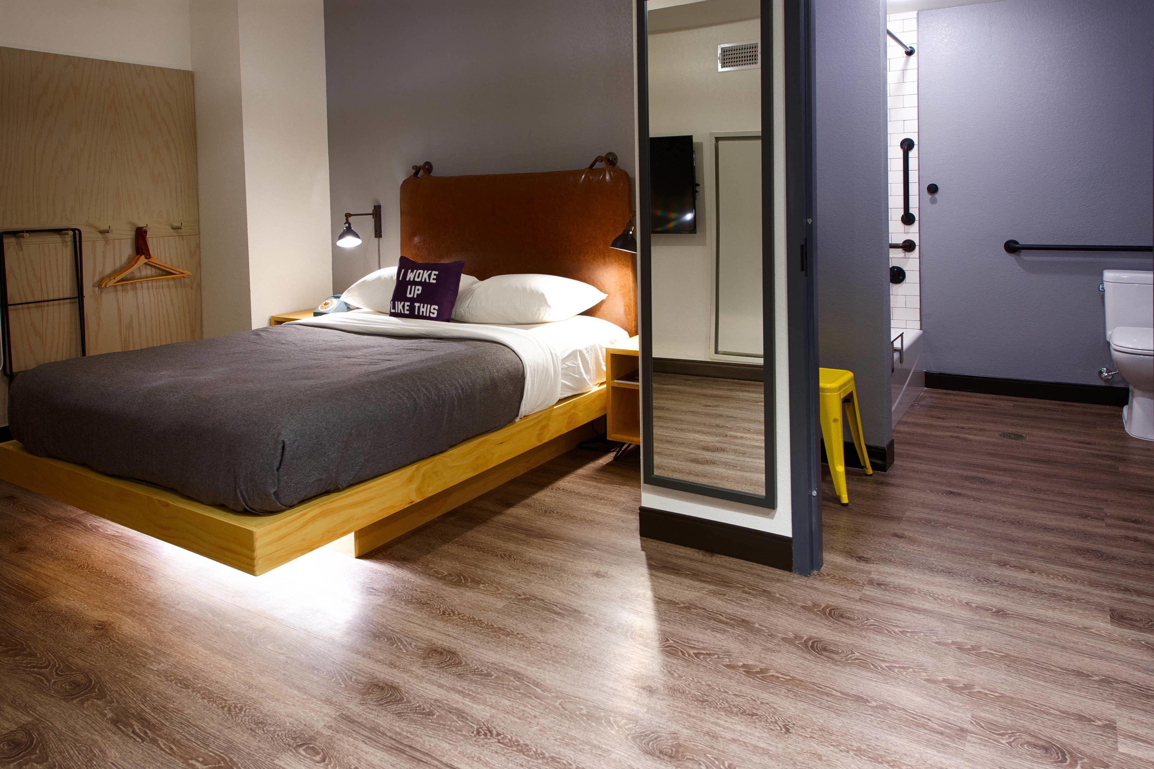 Moxy Downtown/french Quarter Area 3*