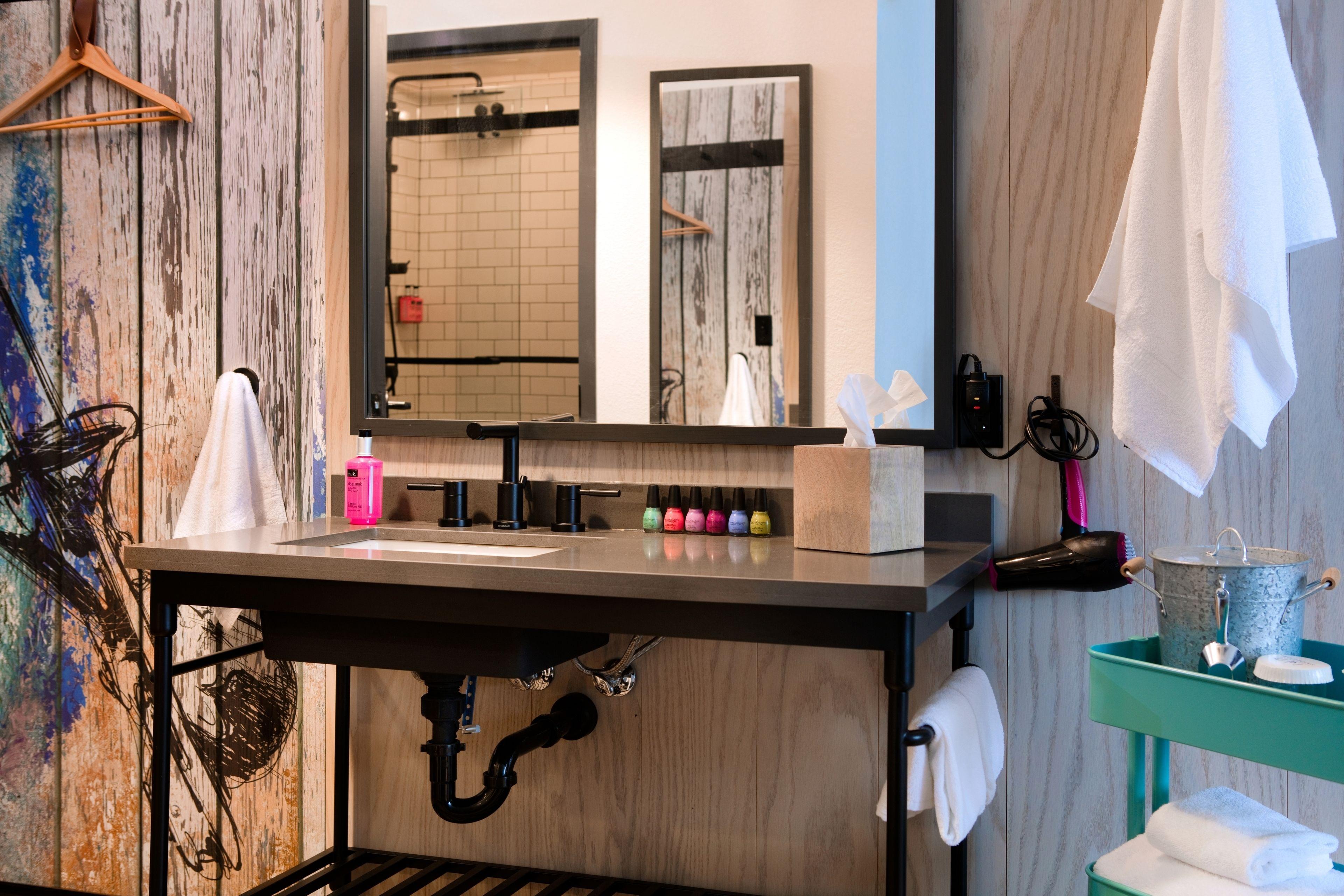 Moxy Downtown/french Quarter Area Hotel 3*