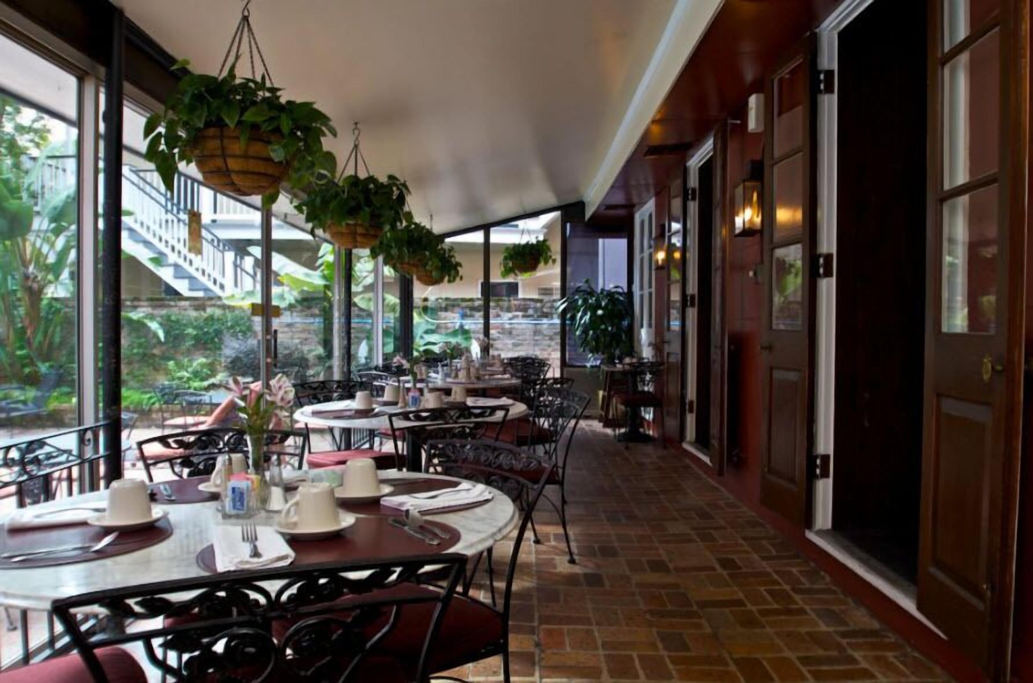 Inn Le Richelieu In The French Quarter New Orleans