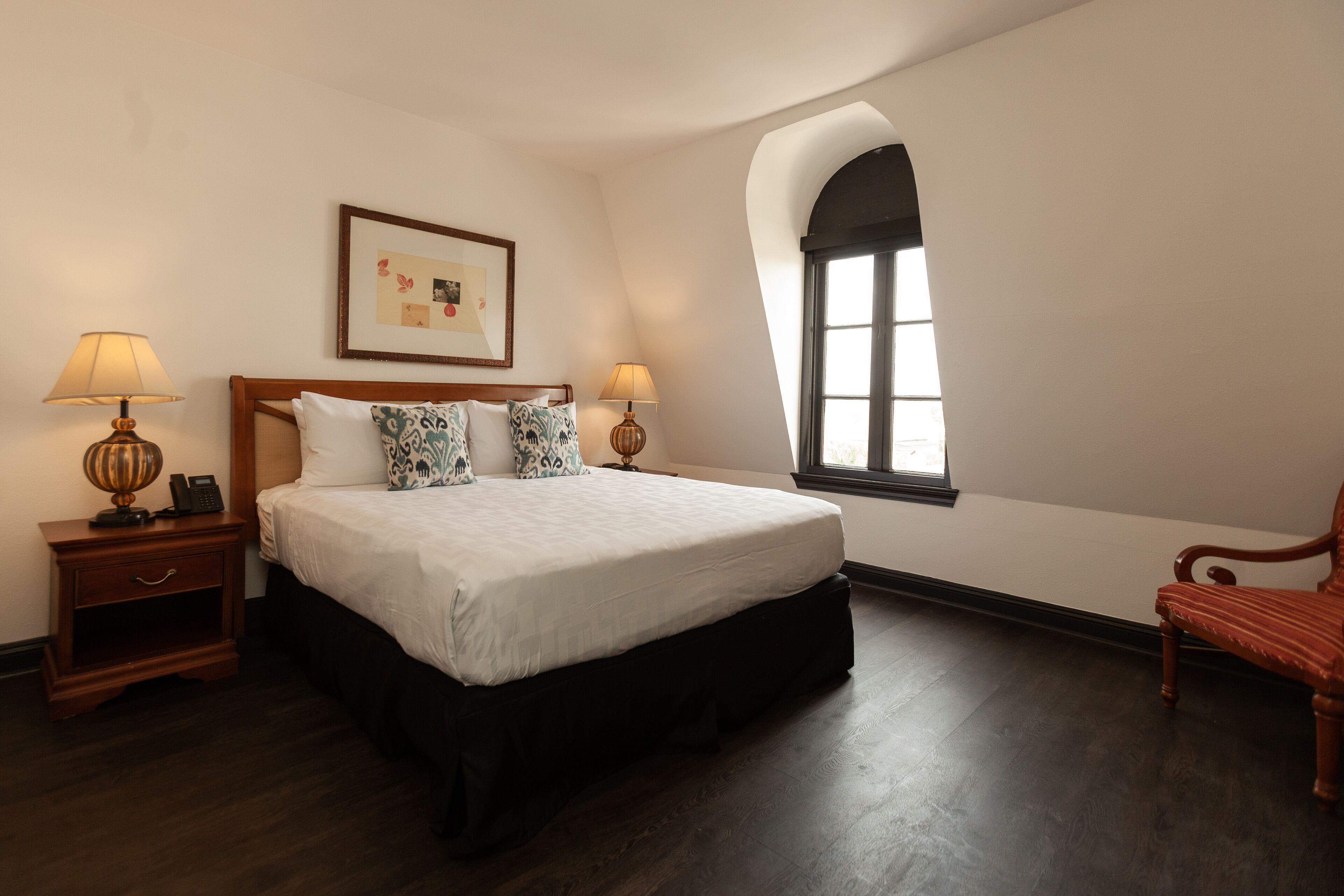 Inn Le Richelieu In The French Quarter New Orleans