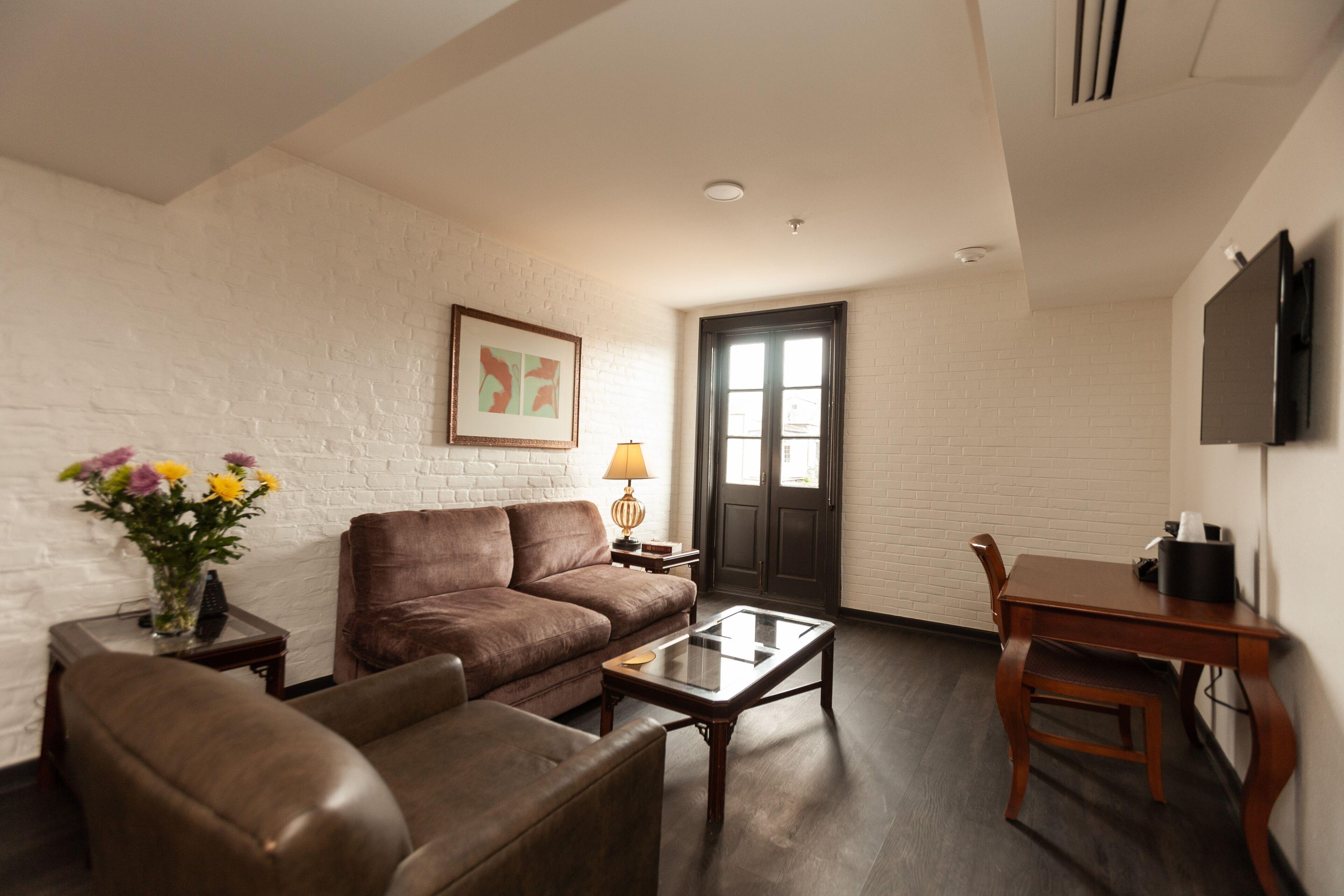 Le Richelieu In The French Quarter Inn New Orleans