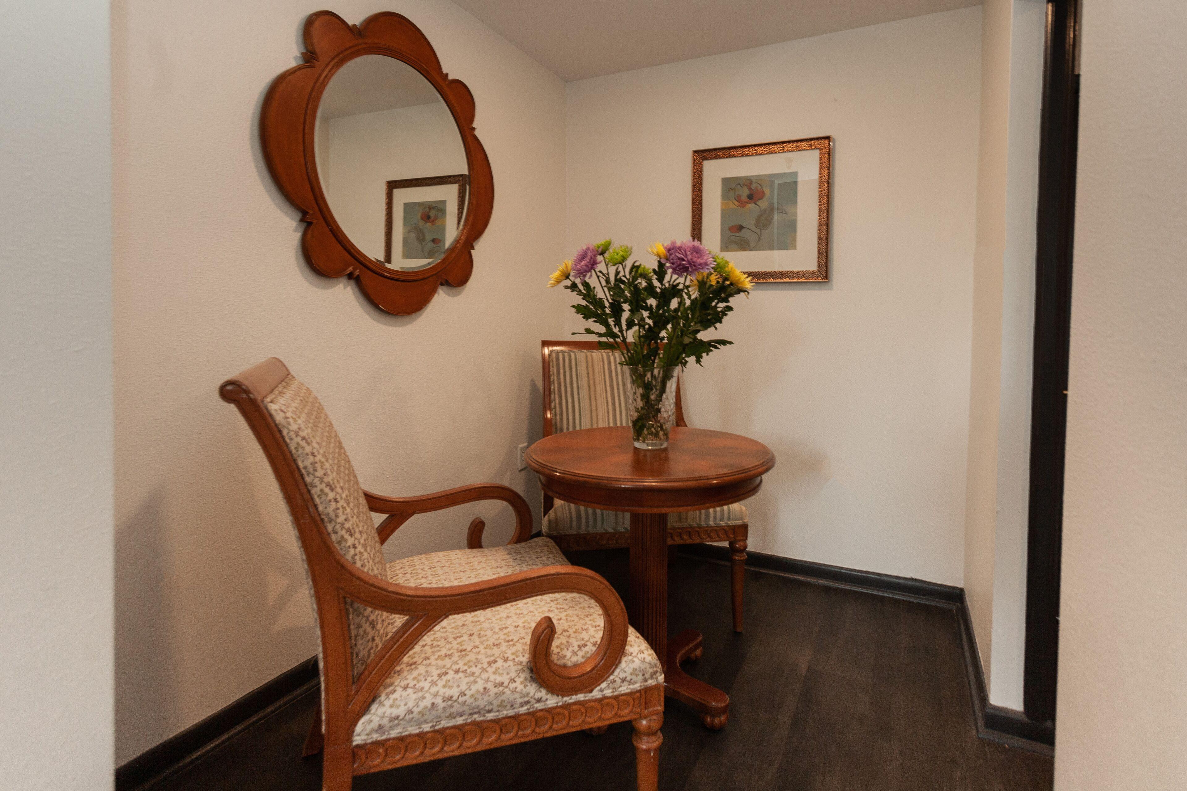 Inn Le Richelieu In The French Quarter