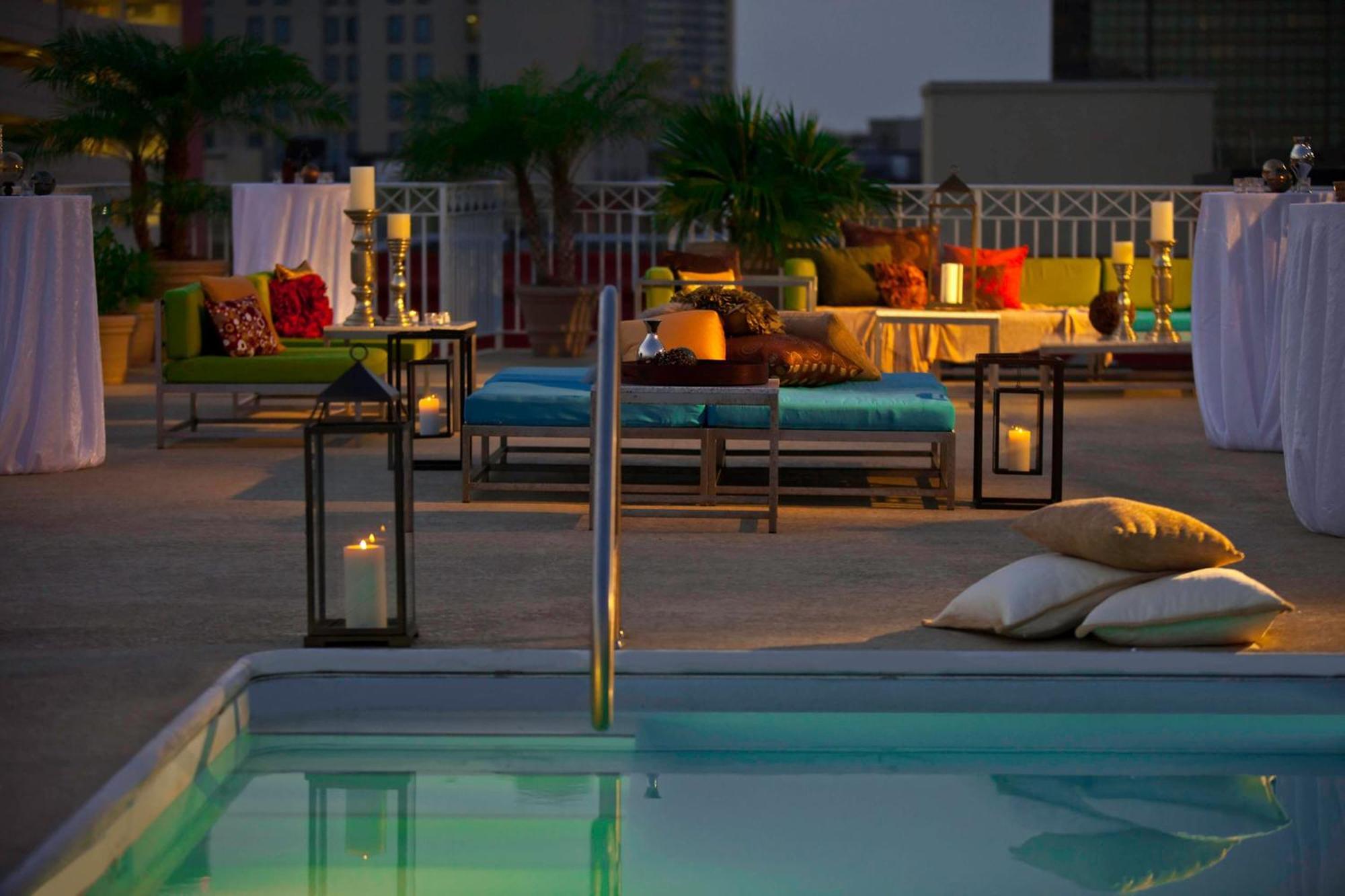 Renaissance Arts Warehouse District New Orleans