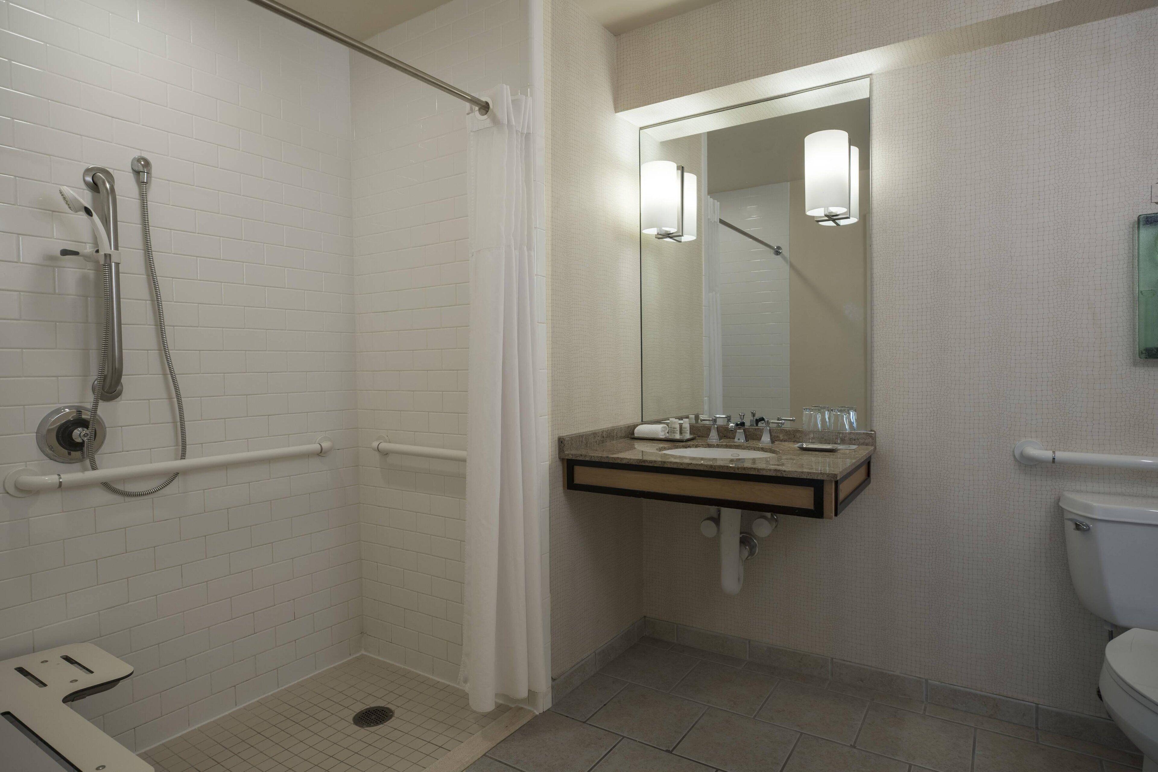 Hotel Renaissance Arts Warehouse District