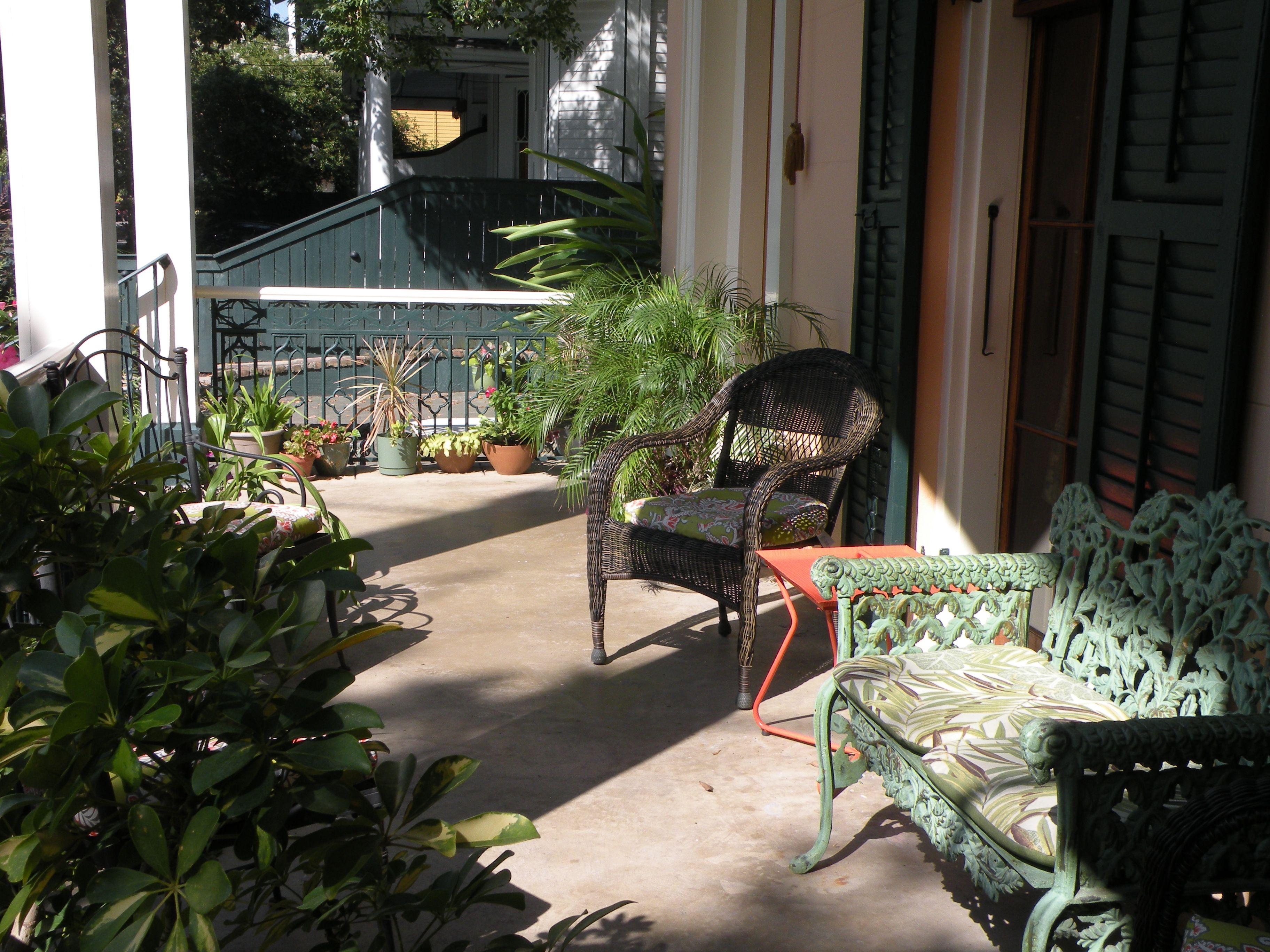 Bed & Breakfast Parisian Courtyard New Orleans