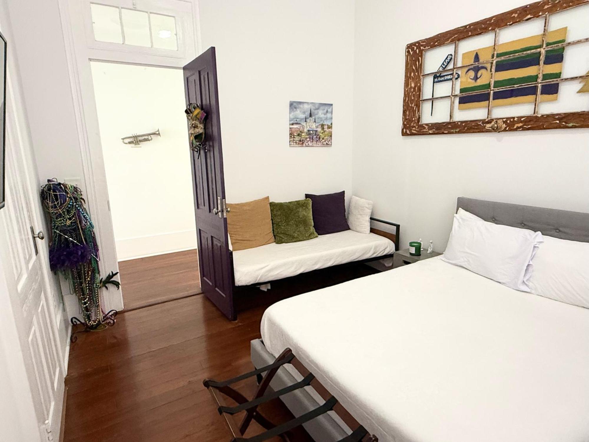 Bed & Breakfast Luxury Spacious - 3 Block Walk To French Quarter