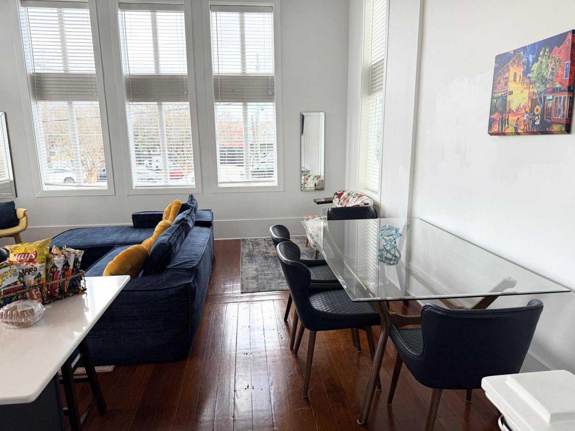 Luxury Spacious - 3 Block Walk To French Quarter New Orleans