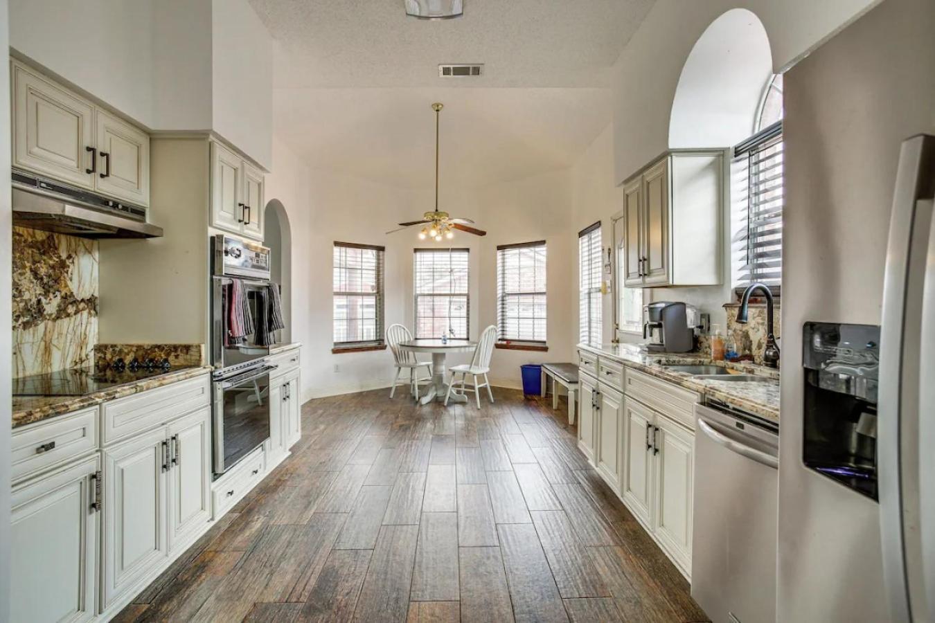 Holiday home Peaceful 4br - Yard, Family Comforts *