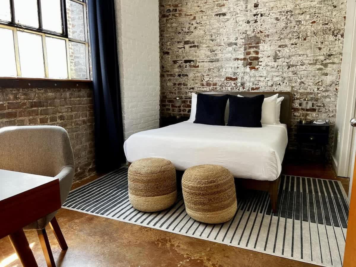 Stylish Industrial Loft In Warehouse District * New Orleans