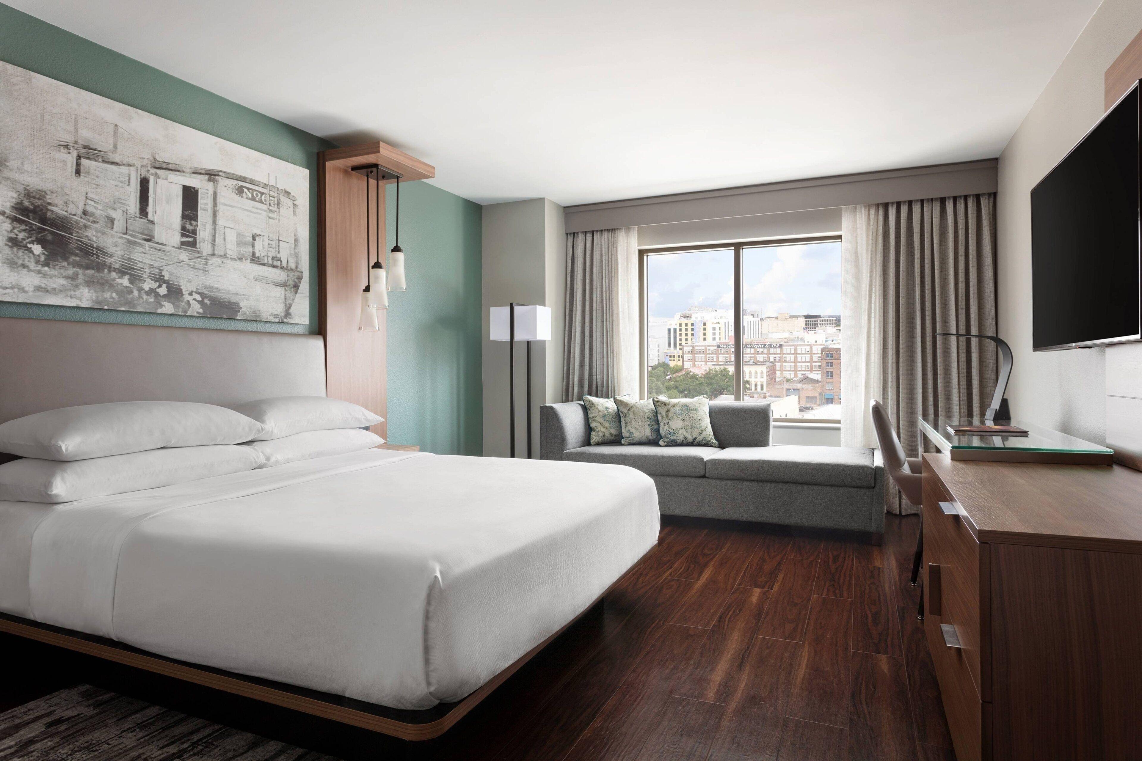 Marriott Warehouse Arts District Hotel