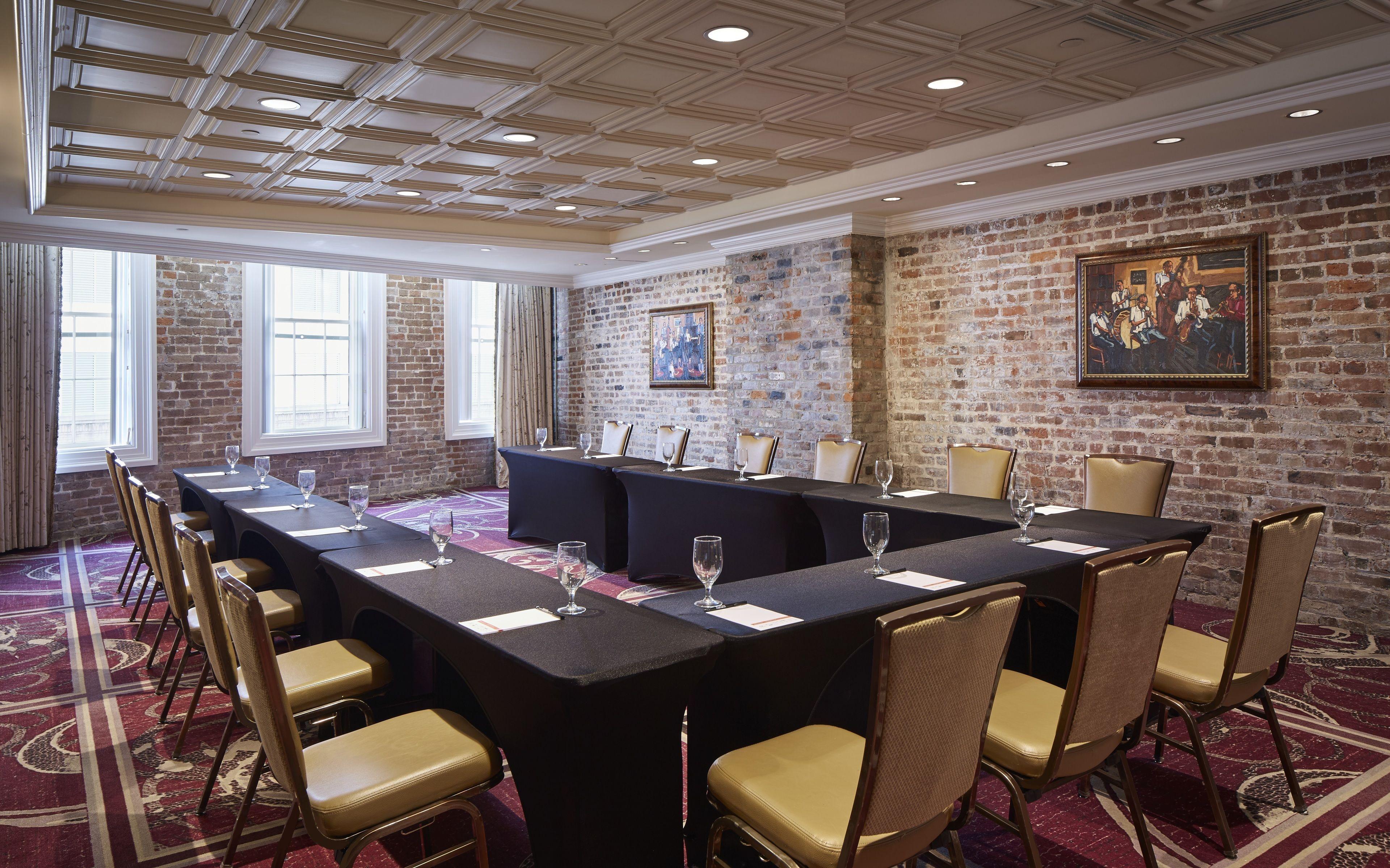 Hotel Caesars New Orleans, A Caesars Destination New Orleans