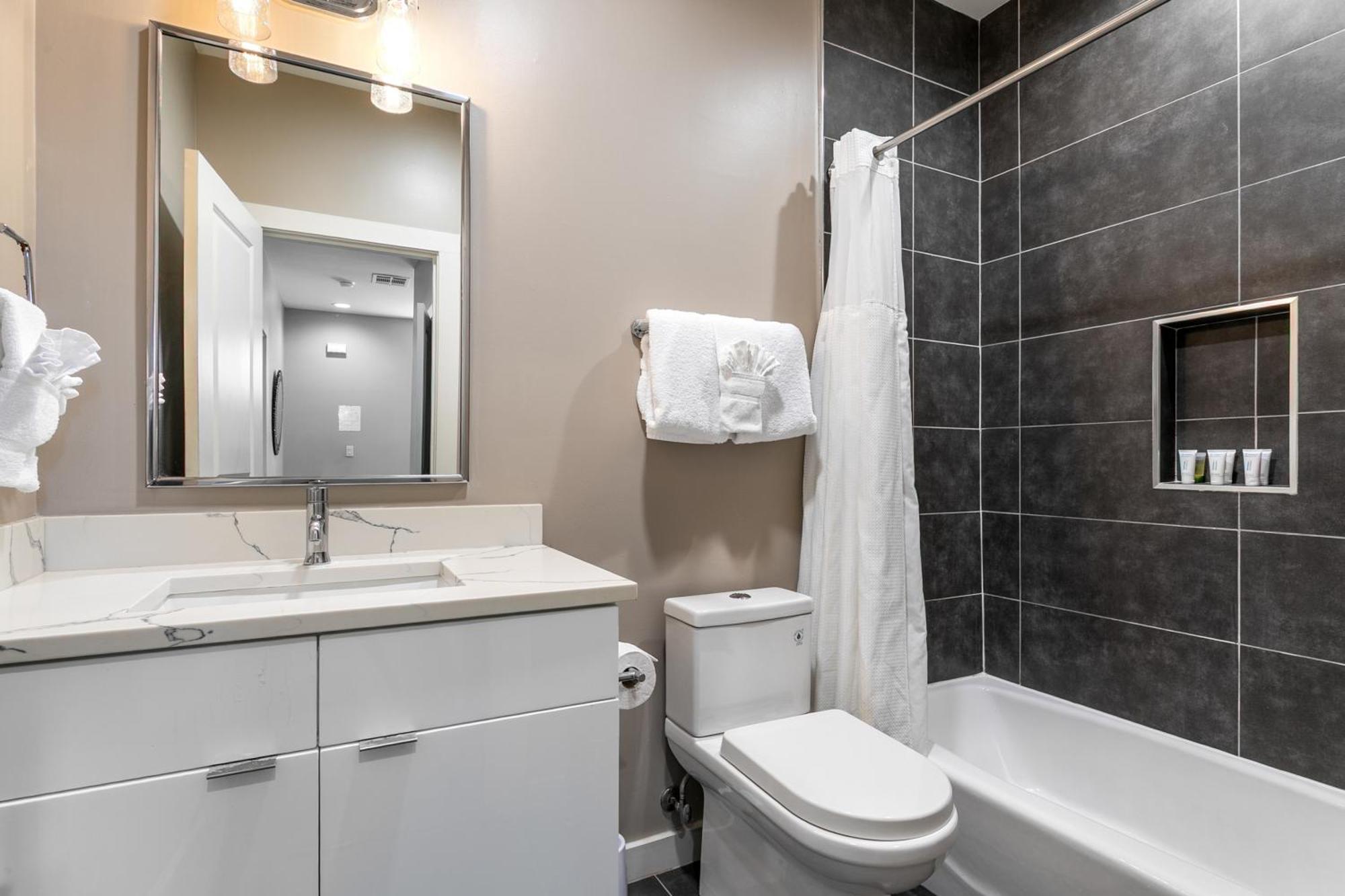 New Construction Elegant *