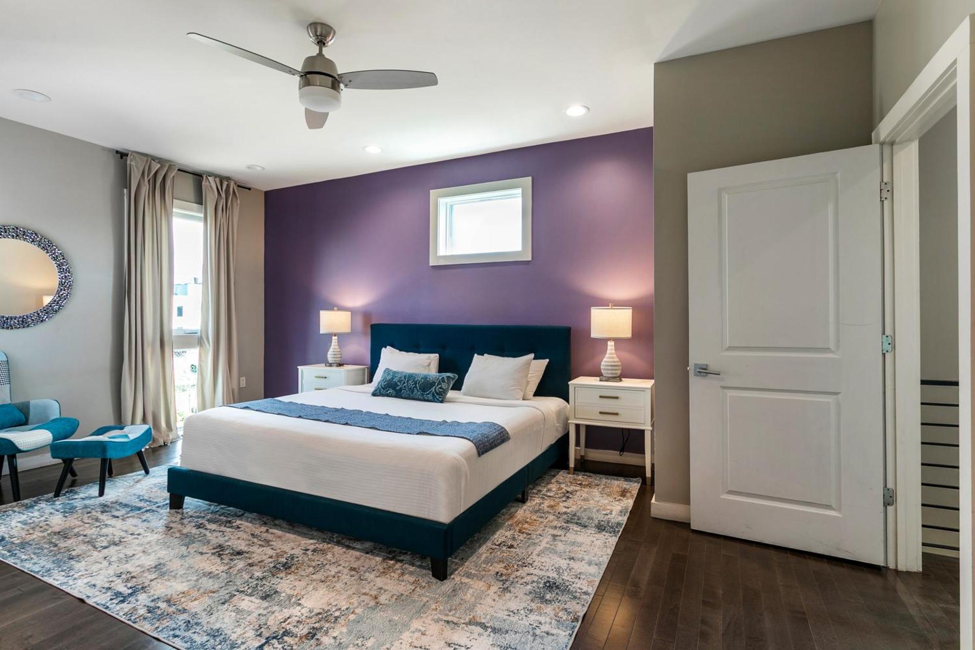 Holiday home New Construction Elegant New Orleans