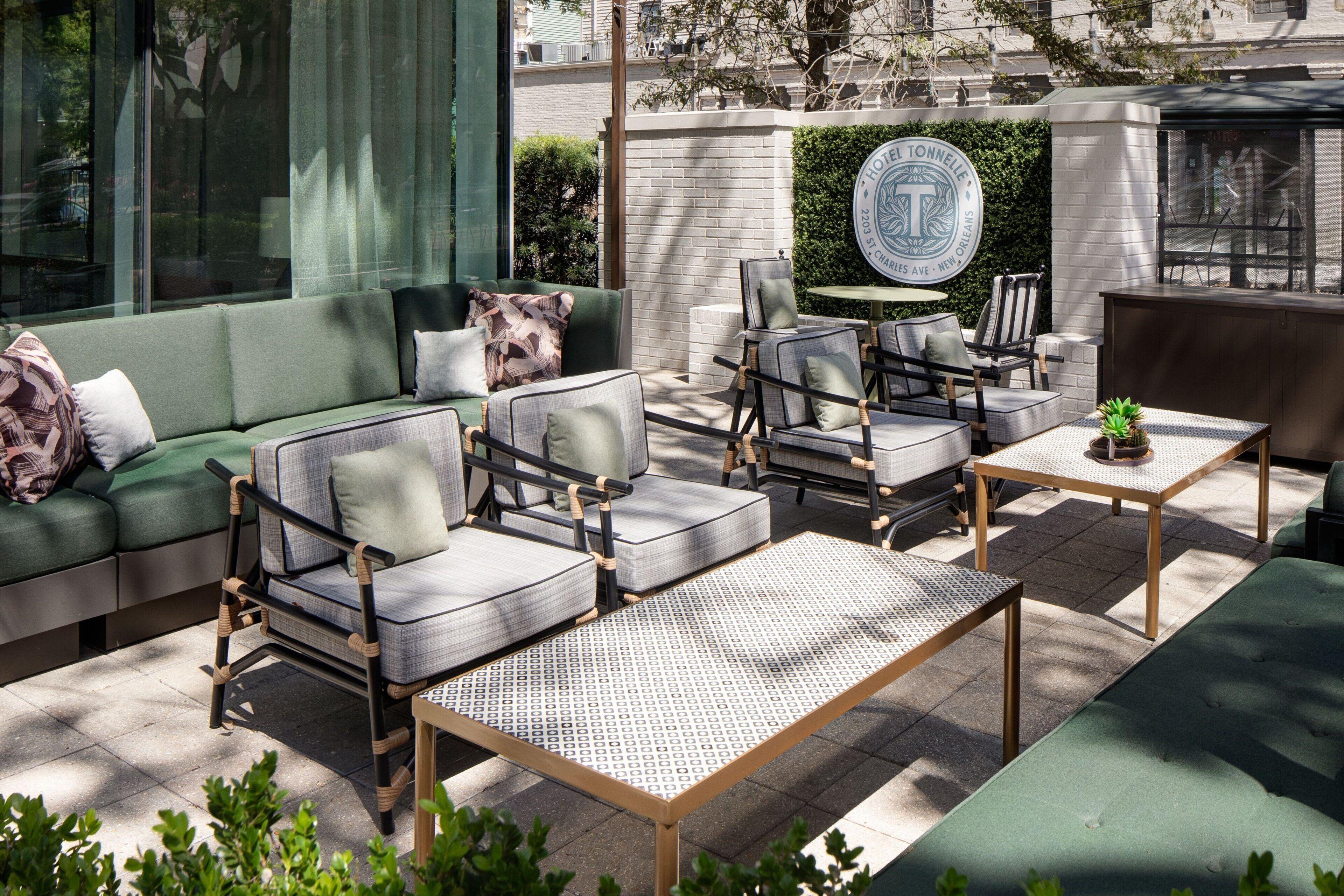 Hotel Tonnelle New Orleans, A Tribute Portfolio