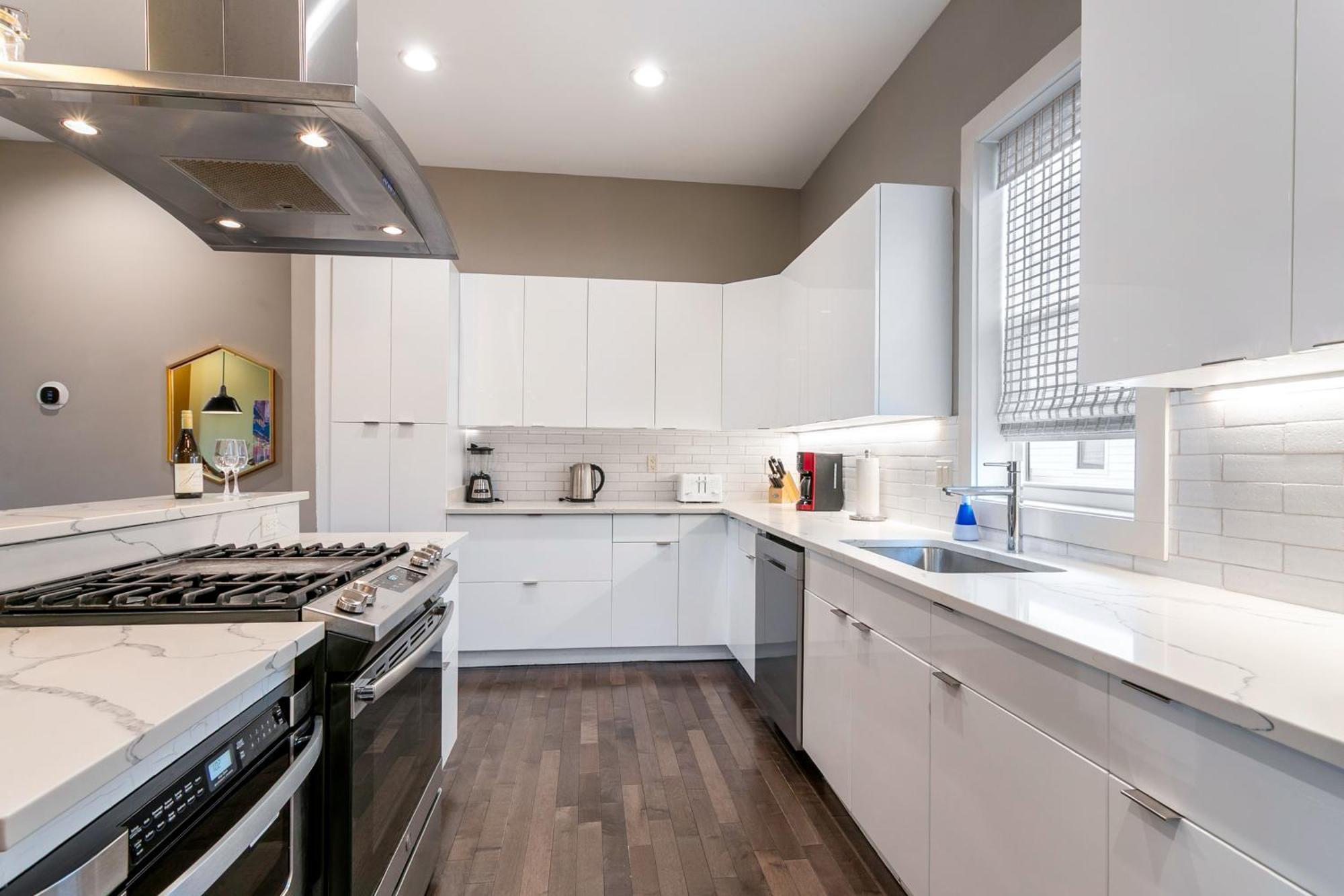 New Construction Elegant Holiday home New Orleans