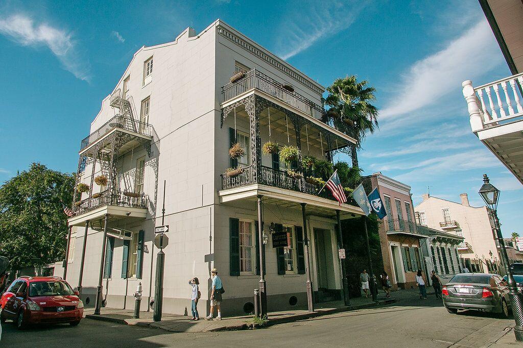 Lafitte & Bar