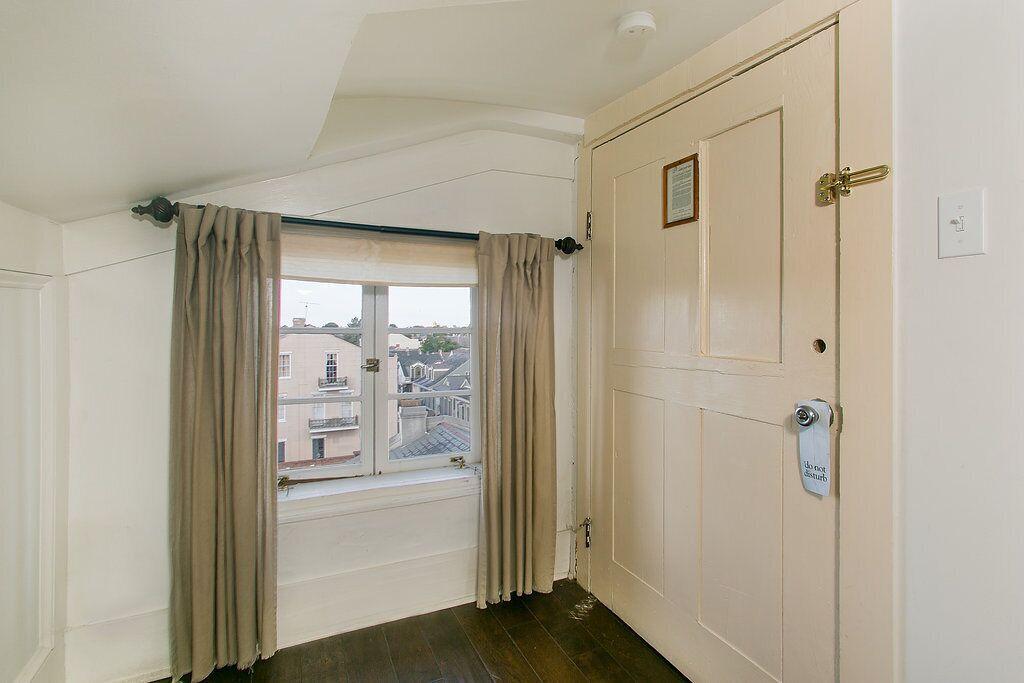 Lafitte & Bar Hotel 3*