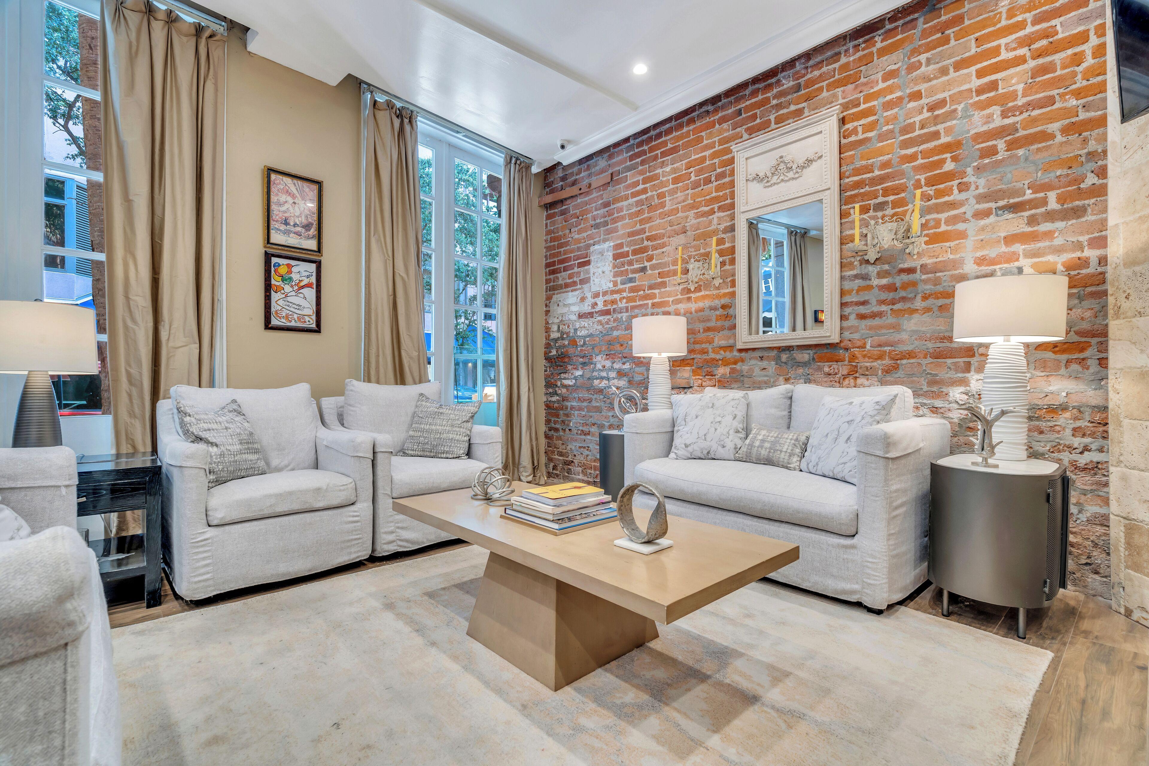 De L'eau Vive 3* New Orleans