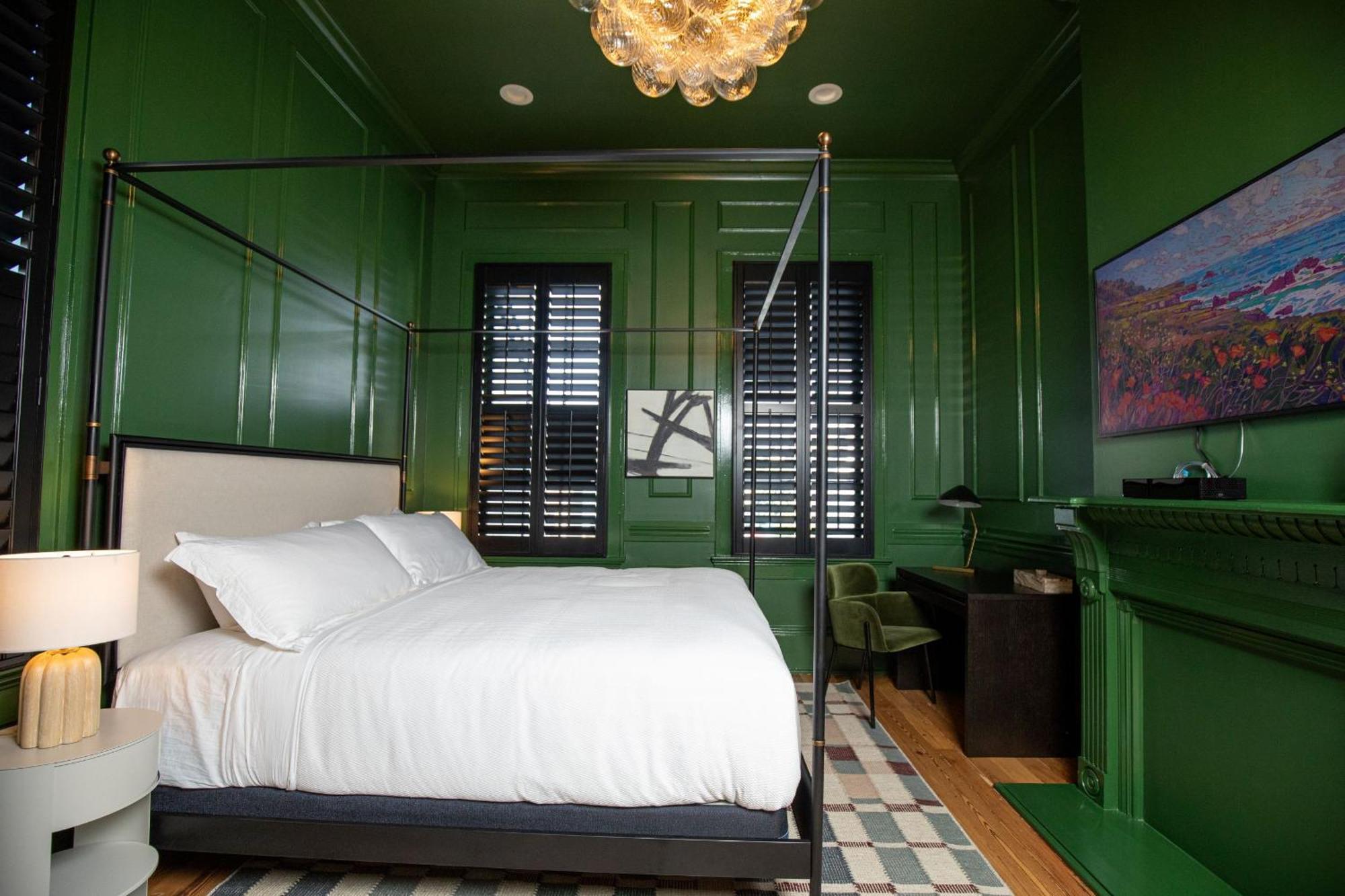 Blackbird New Orleans