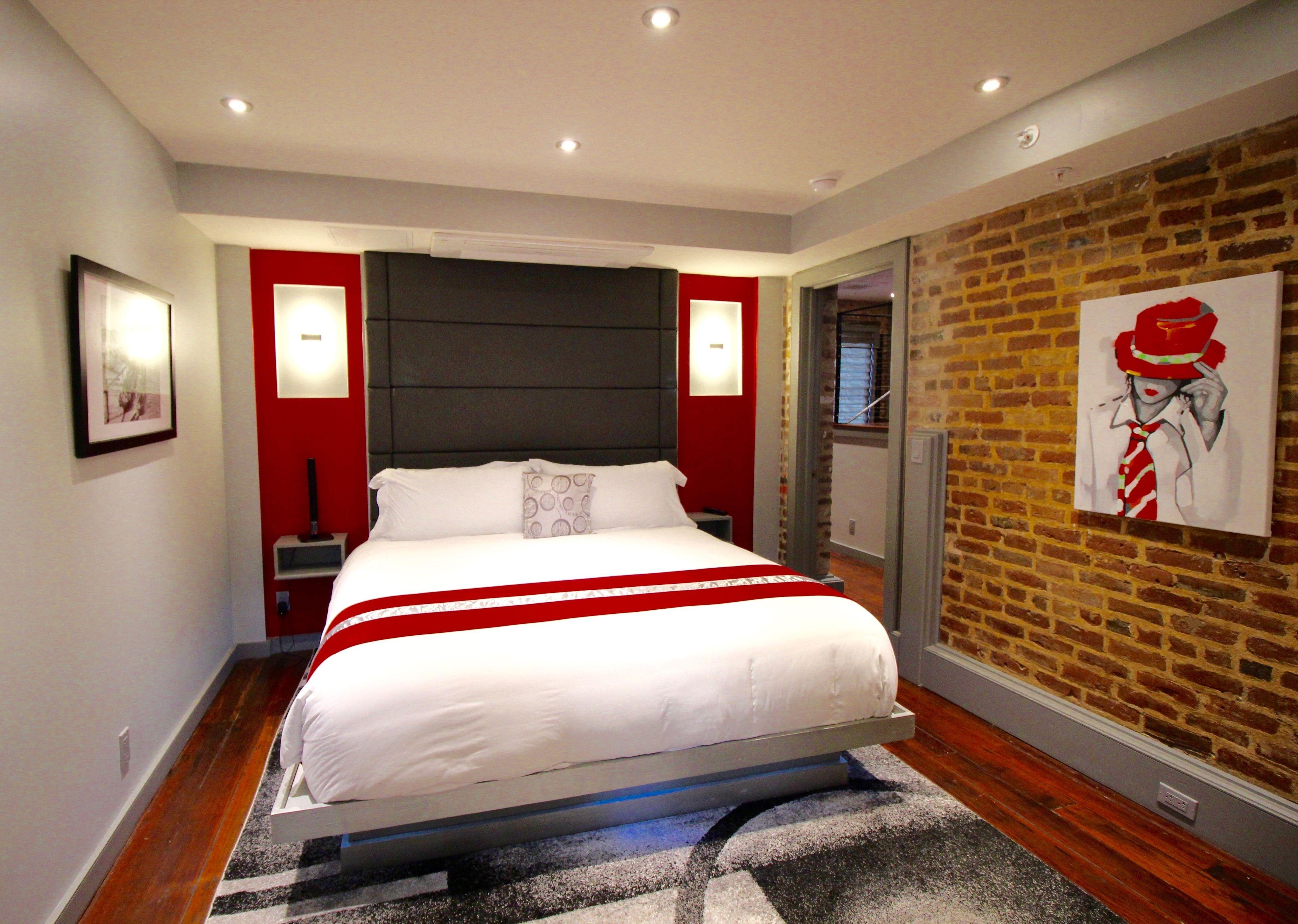 The Natchez Aparthotel