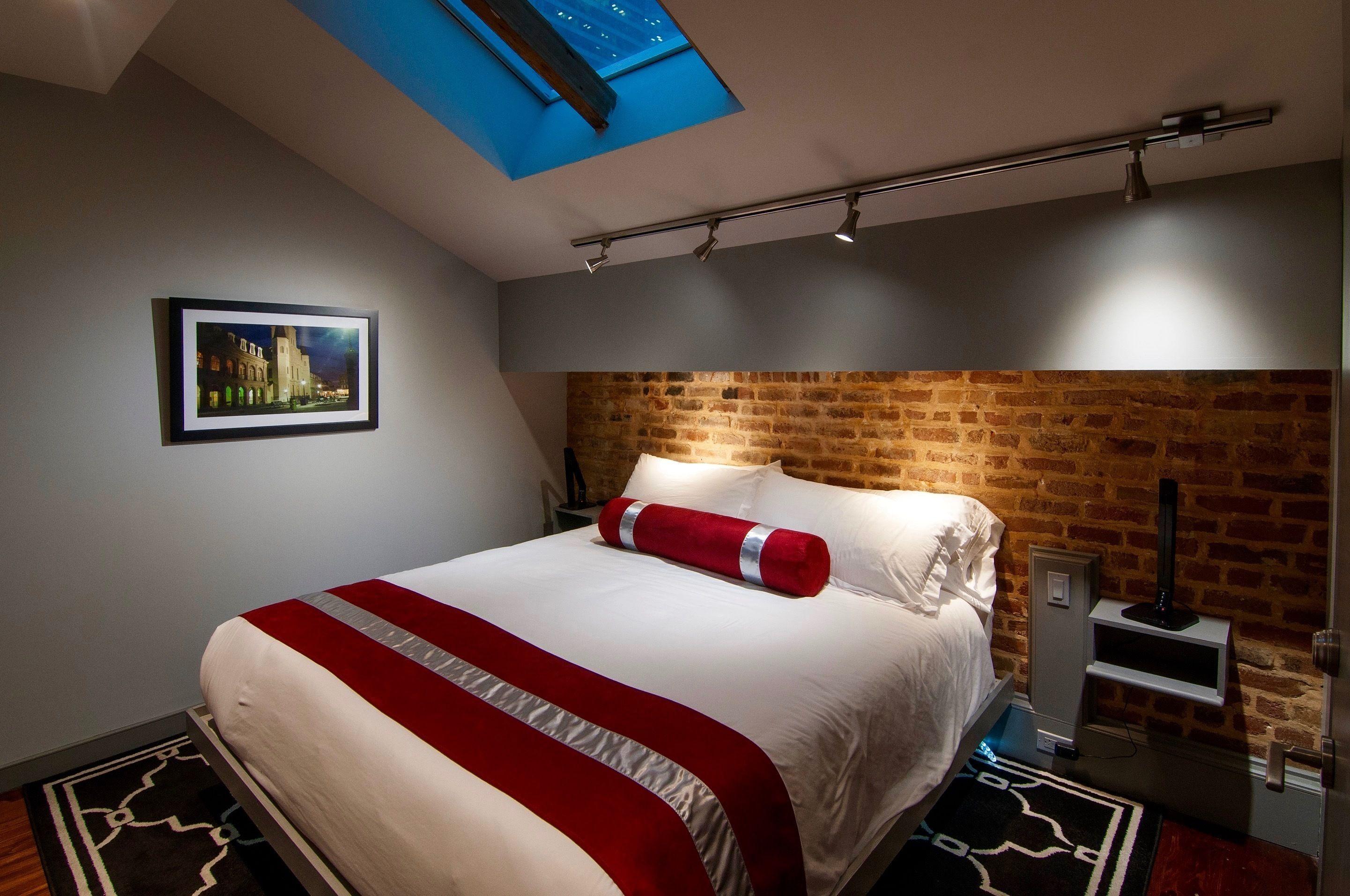 The Natchez Aparthotel