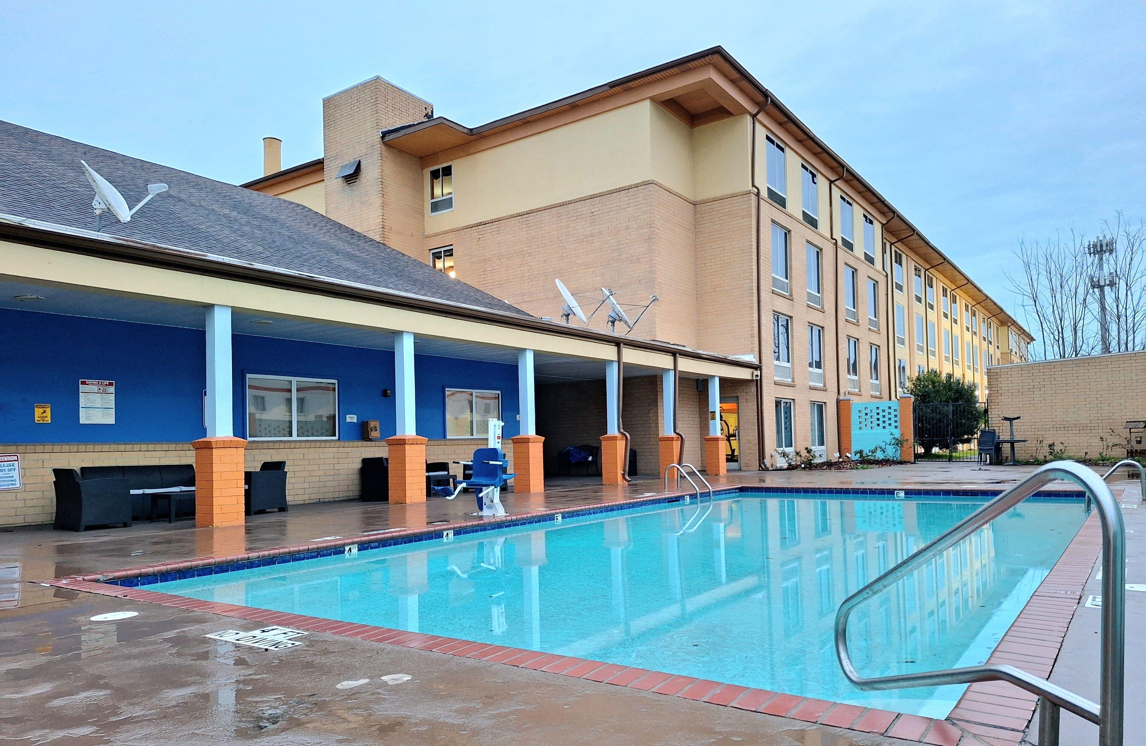 Hotel Trident &