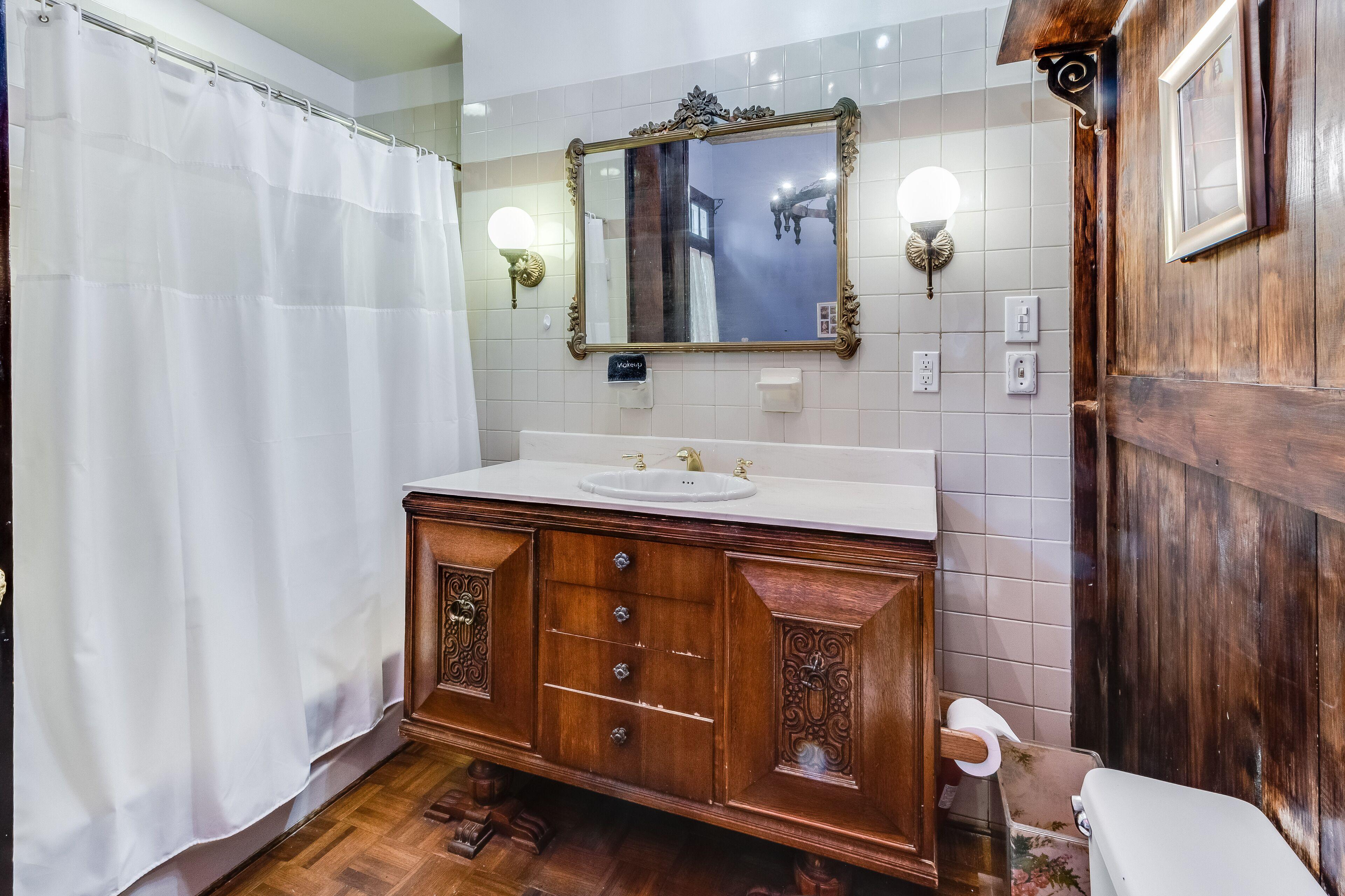 Royal Barracks Hotel