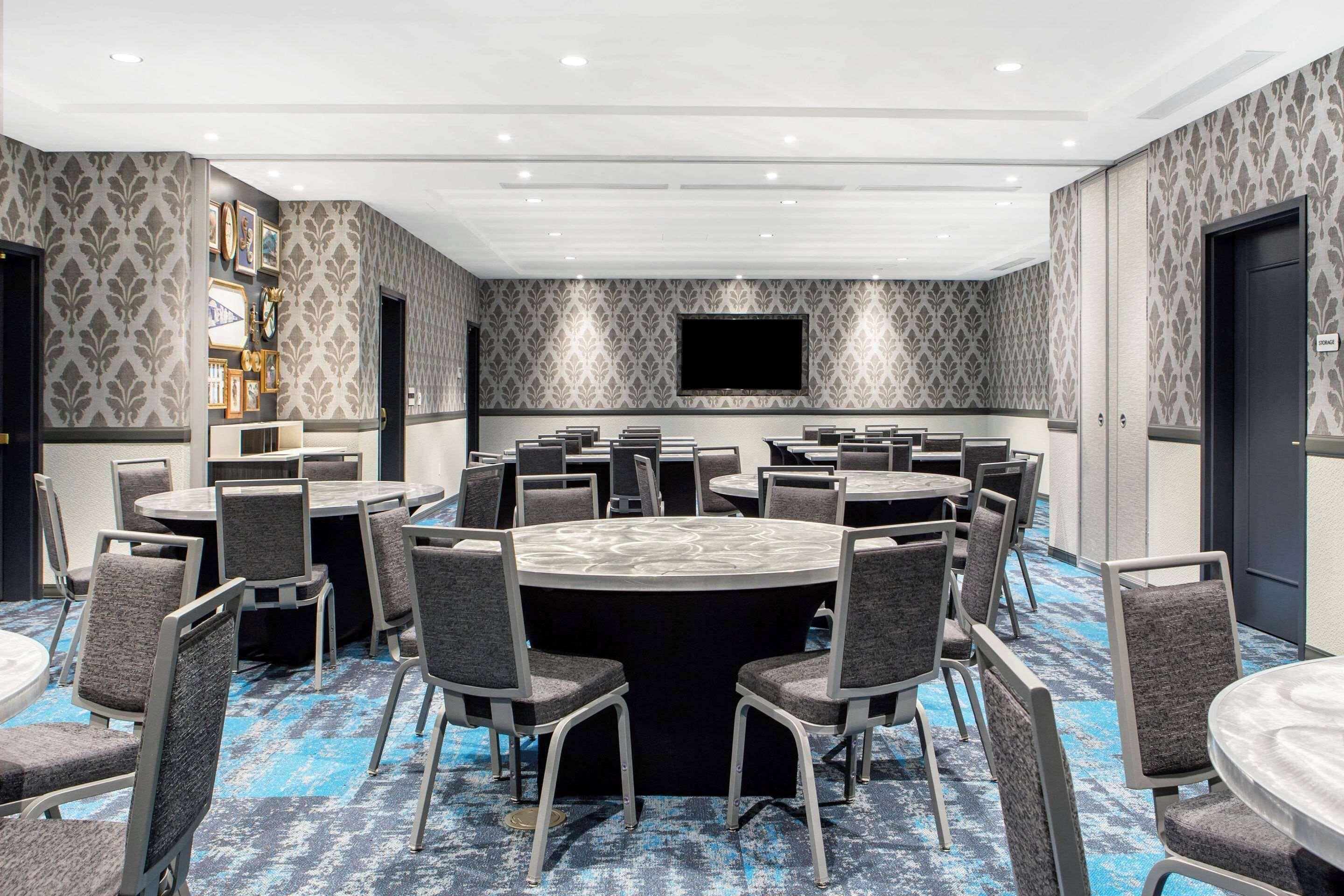 Hotel Cambria Downtown Warehouse District New Orleans