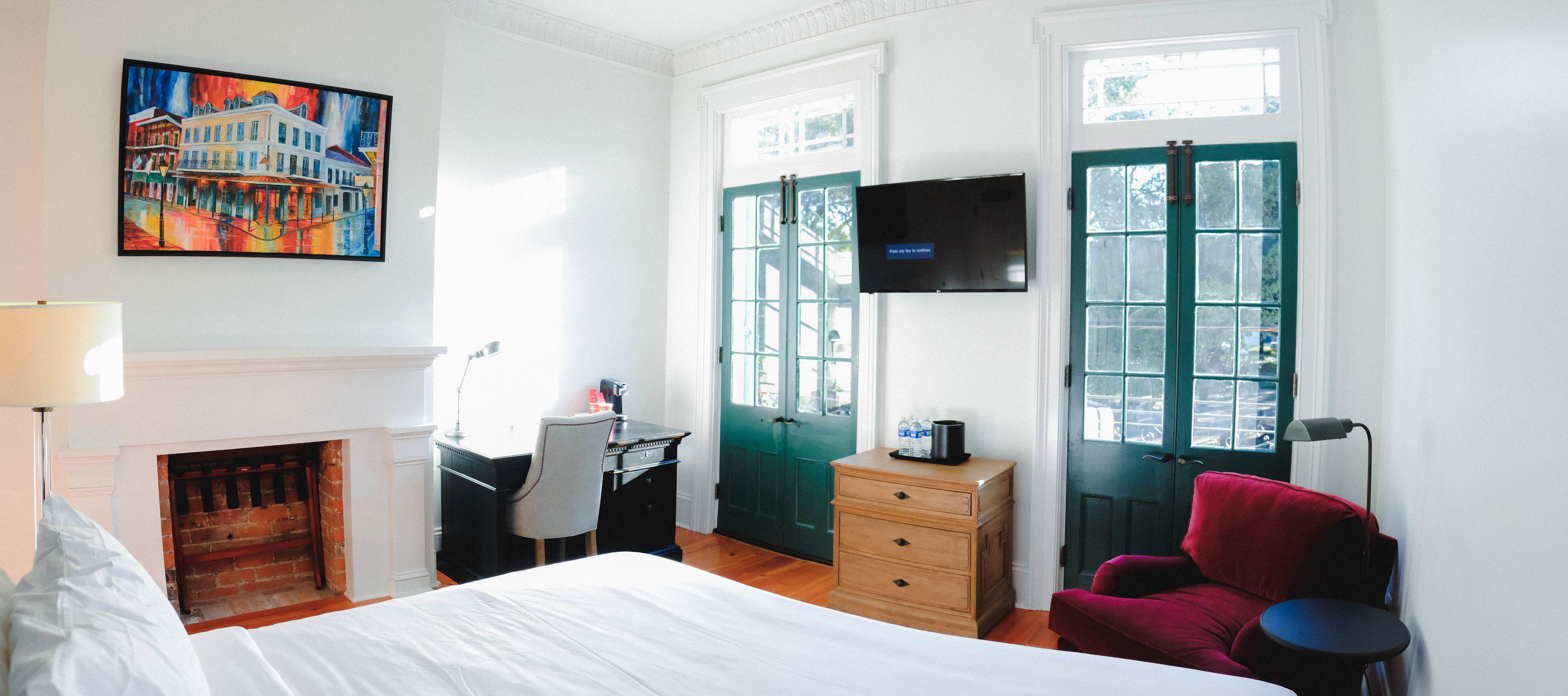 Royal Frenchmen And Bar 4*