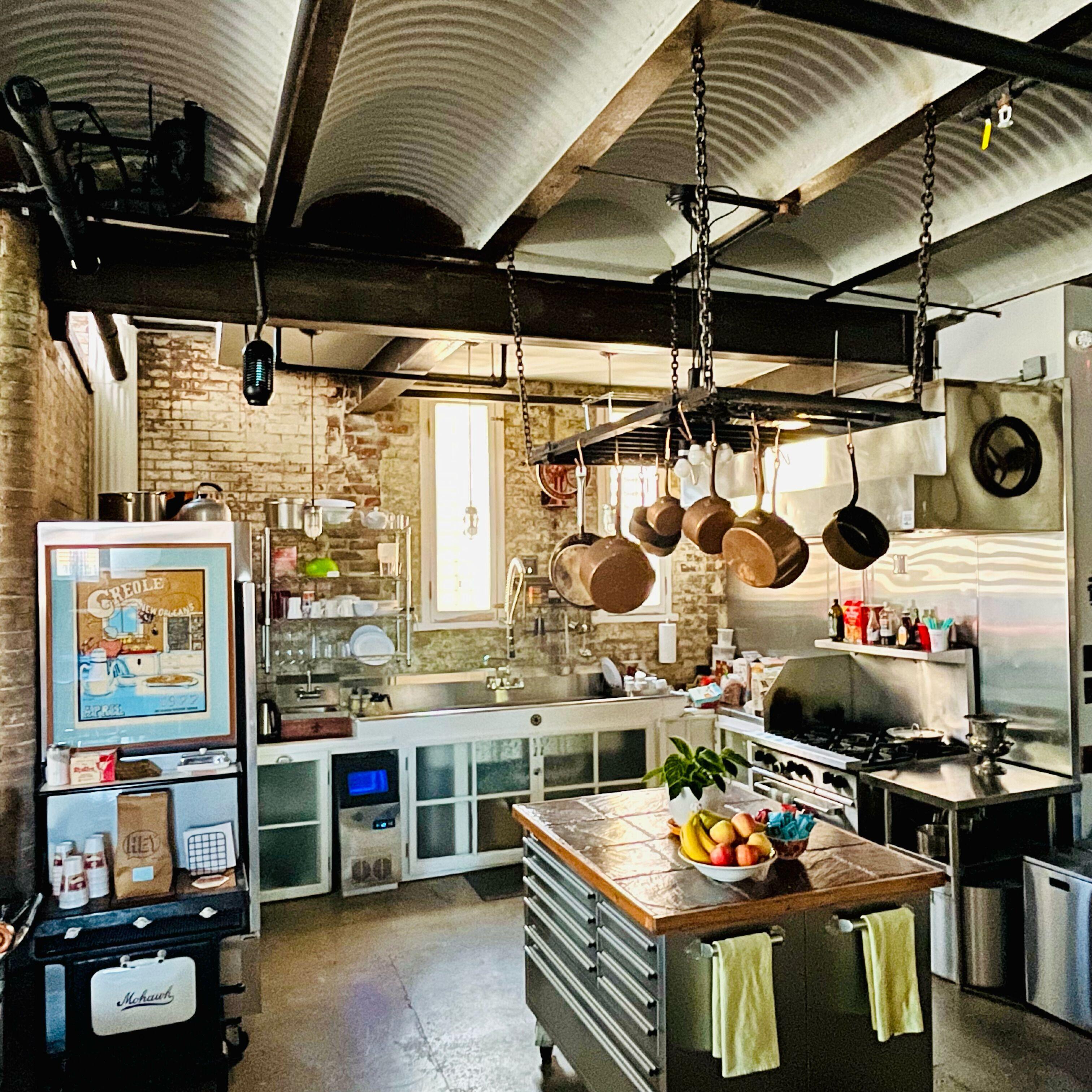 Bed & Breakfast At The Old Jail New Orleans