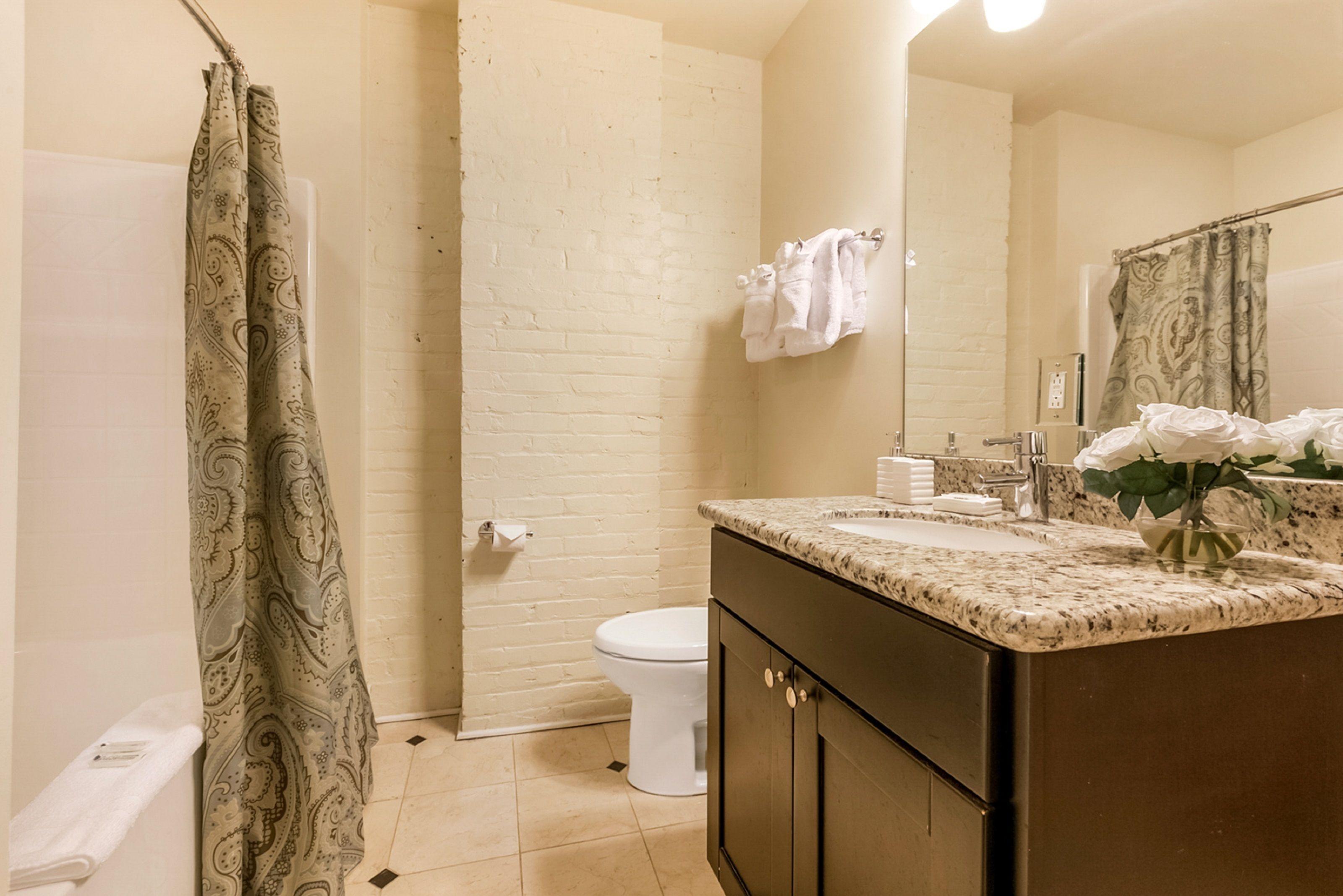 Stunning - Near Fq And Bourbon Aparthotel 4*