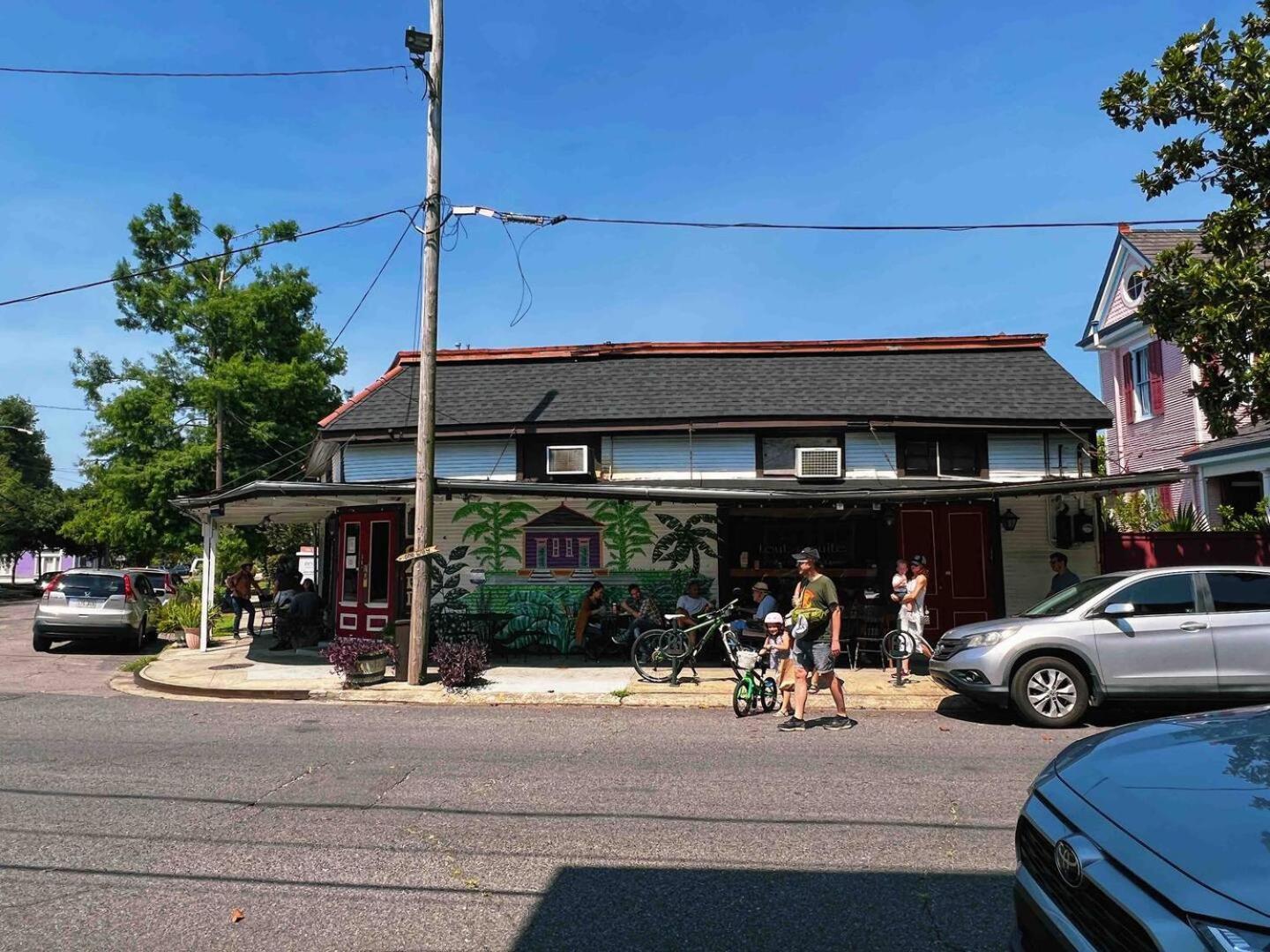 Hotel Algiers Point Near Ferry To French Q New Orleans