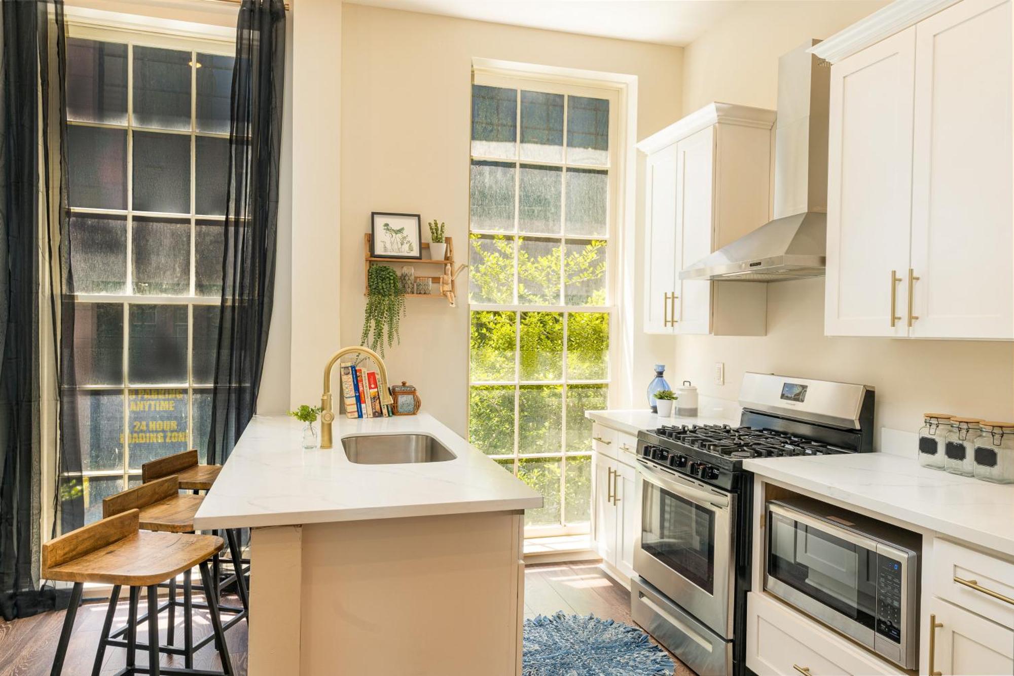 Apartment Walkable Nola Escape Near French Quarter!