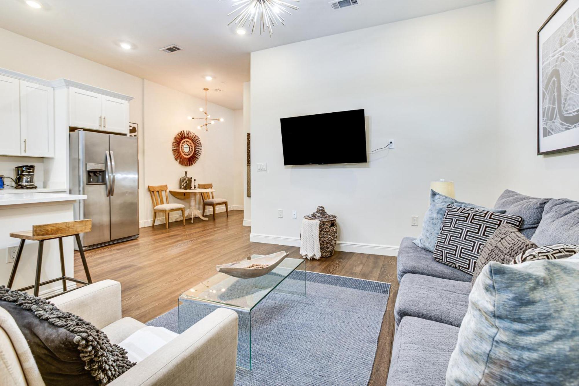 Apartment Walkable Nola Escape Near French Quarter!