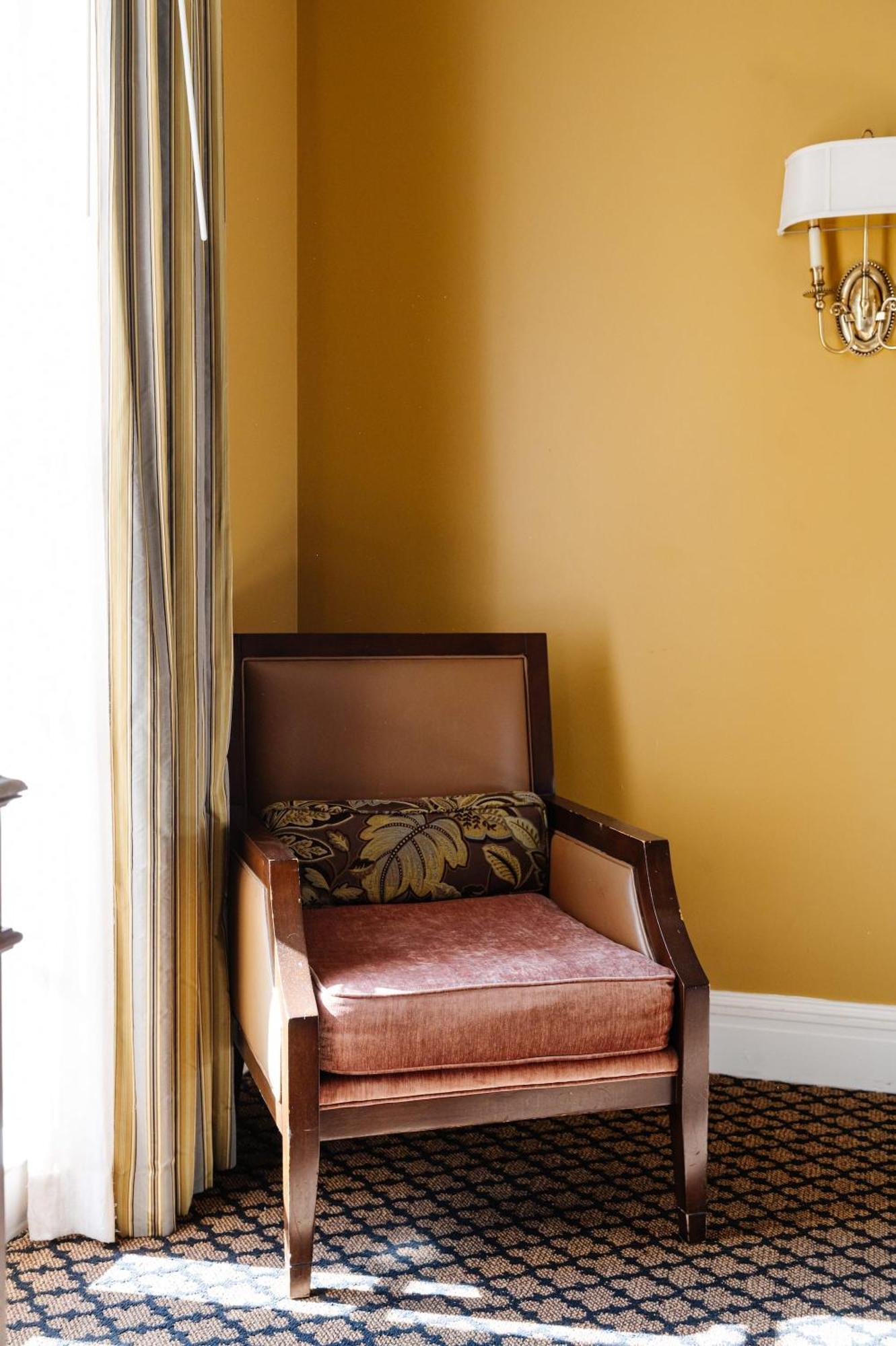 The Lafayette By Kasa Living 3*