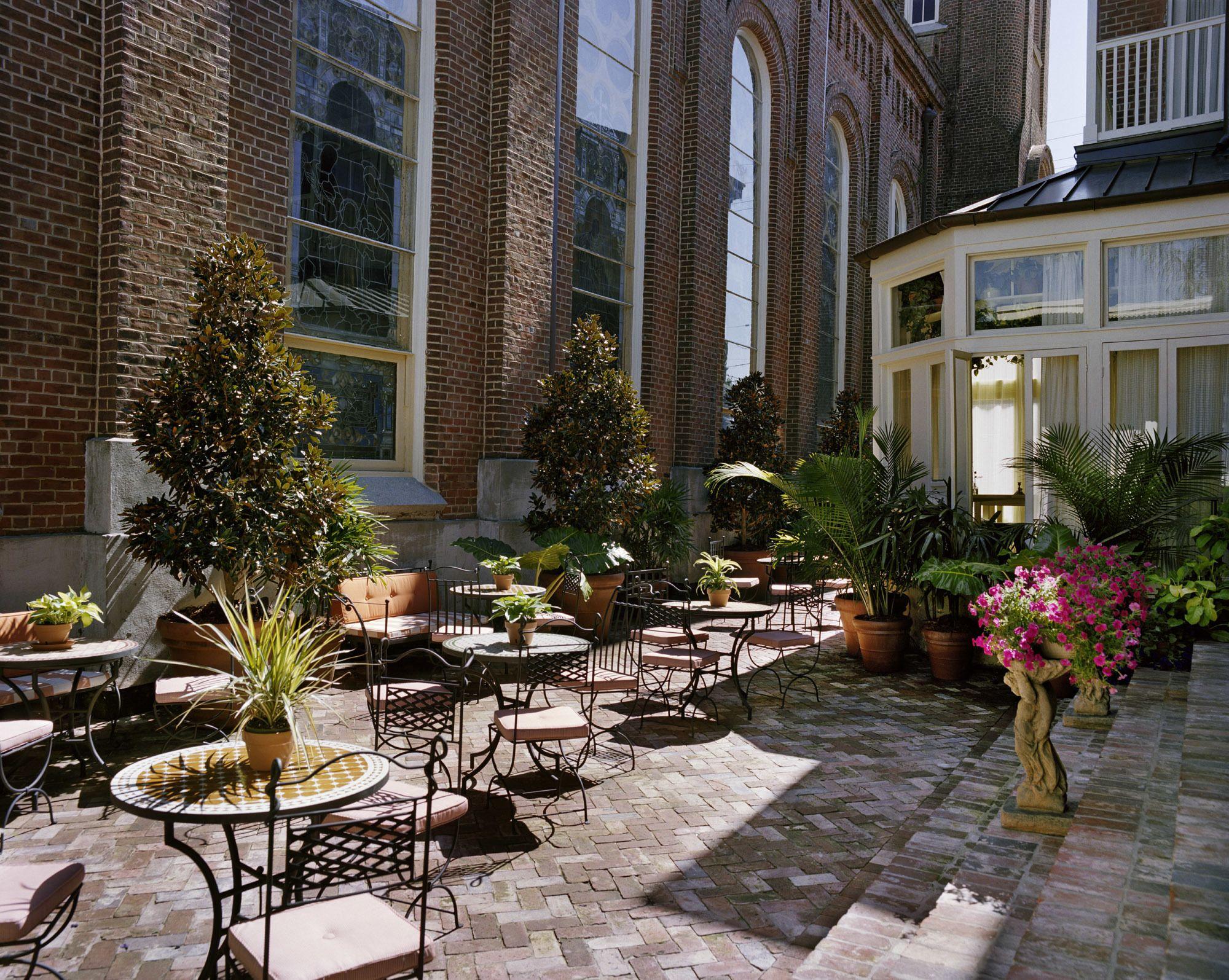 Peter And Paul, An Ash Hotel