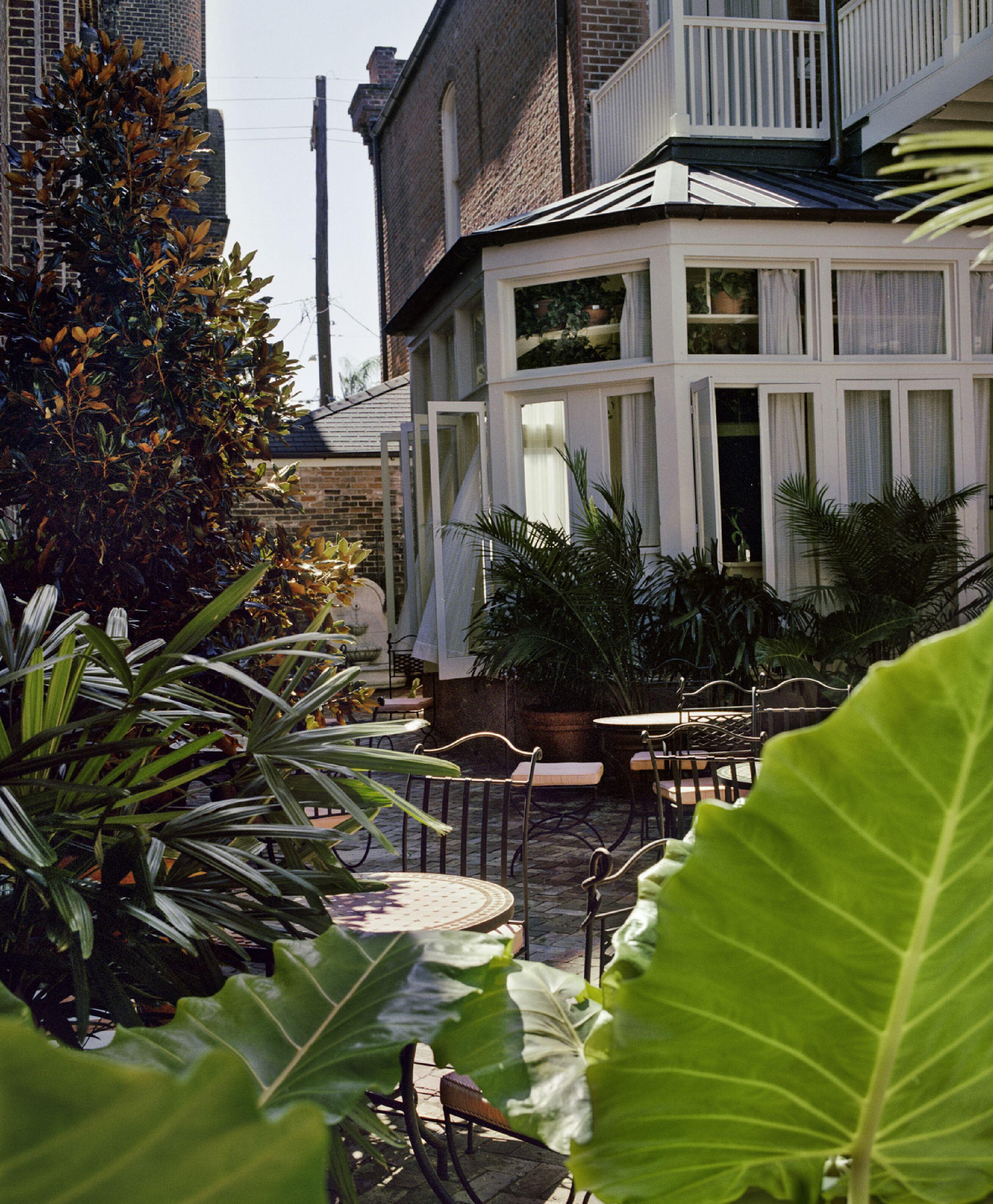 Peter And Paul, An Ash Hotel