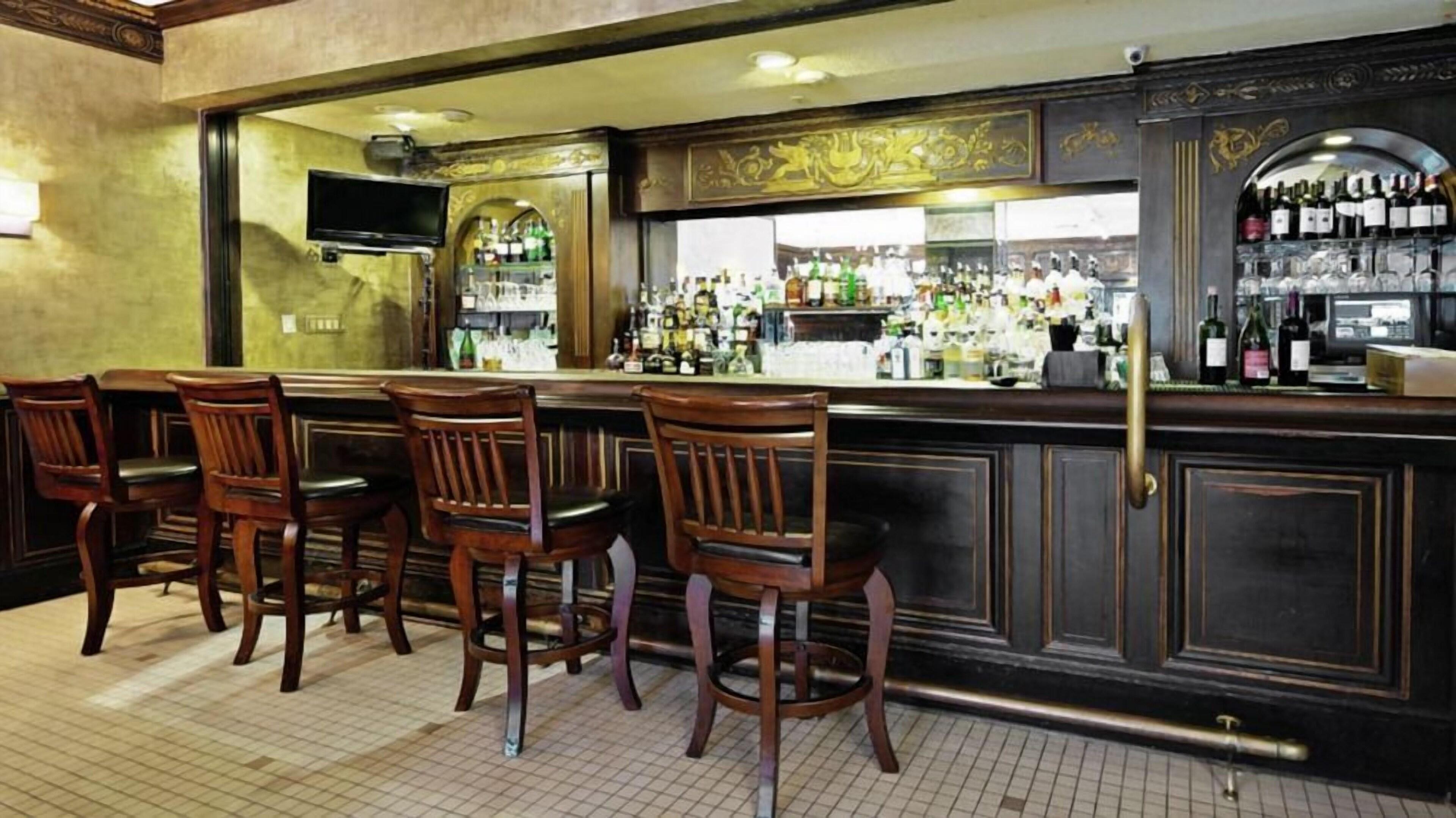 Resort Club Wyndham Avenue Plaza