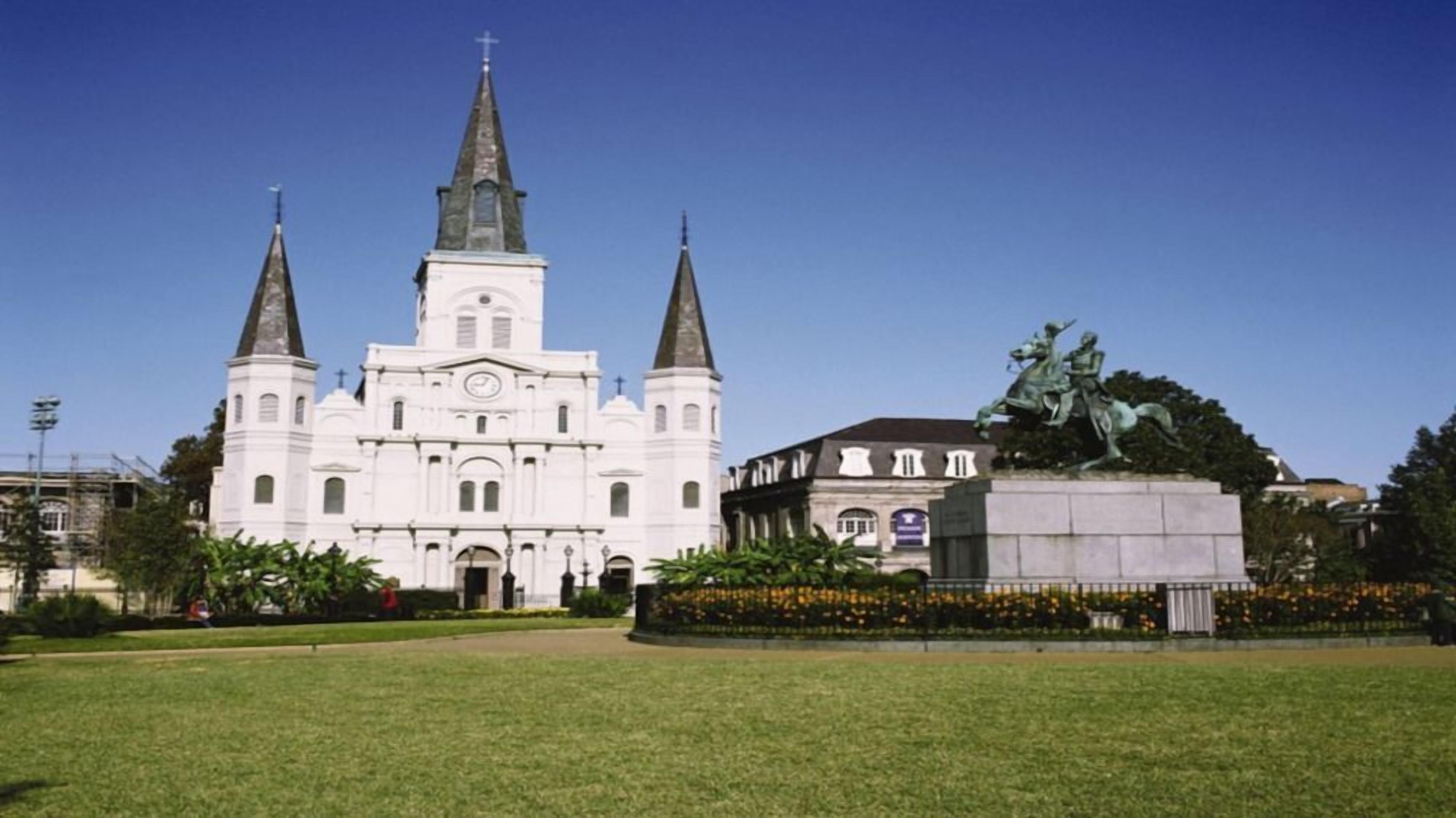 Club Wyndham Avenue Plaza Resort